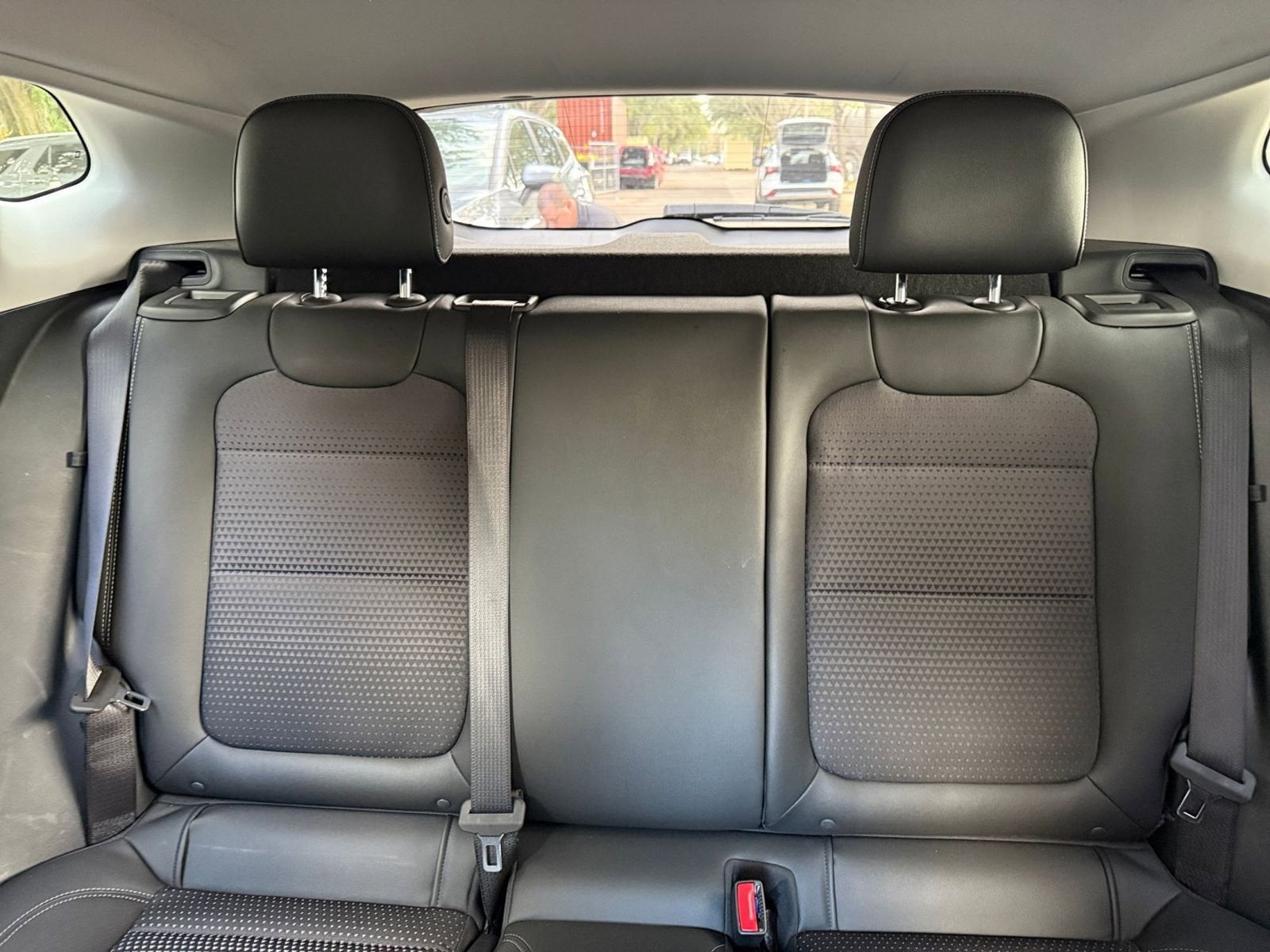 Thumbnail: 2025 Chevrolet Trax - 32