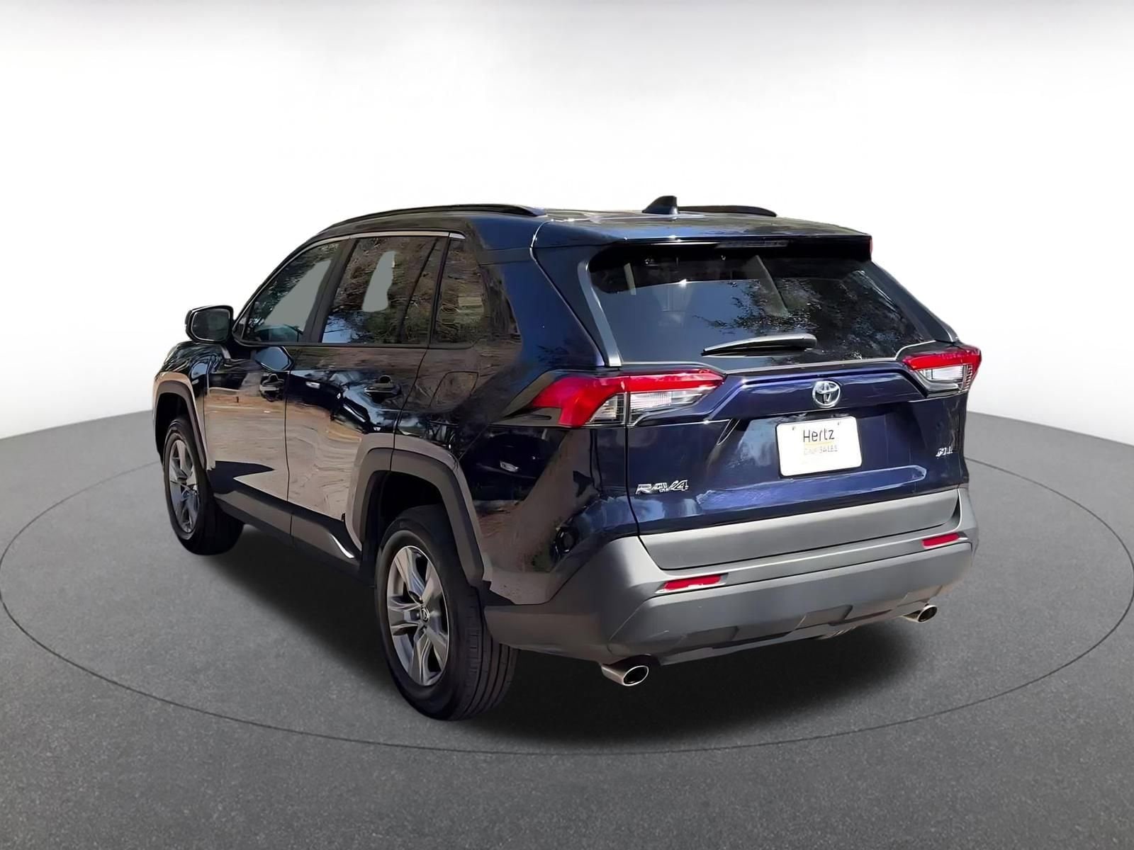 Thumbnail: 2025 Toyota RAV4 - 11