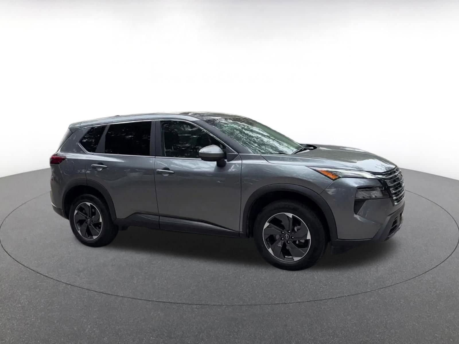 Thumbnail: 2025 Nissan Rogue - 2