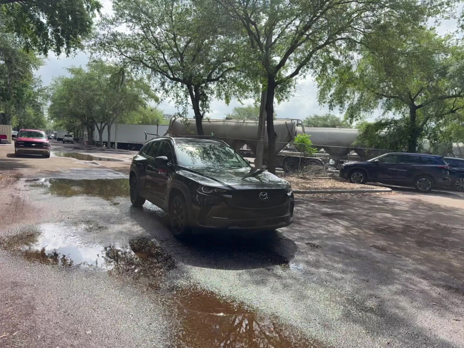 Thumbnail: 2025 Mazda CX-50 - 17