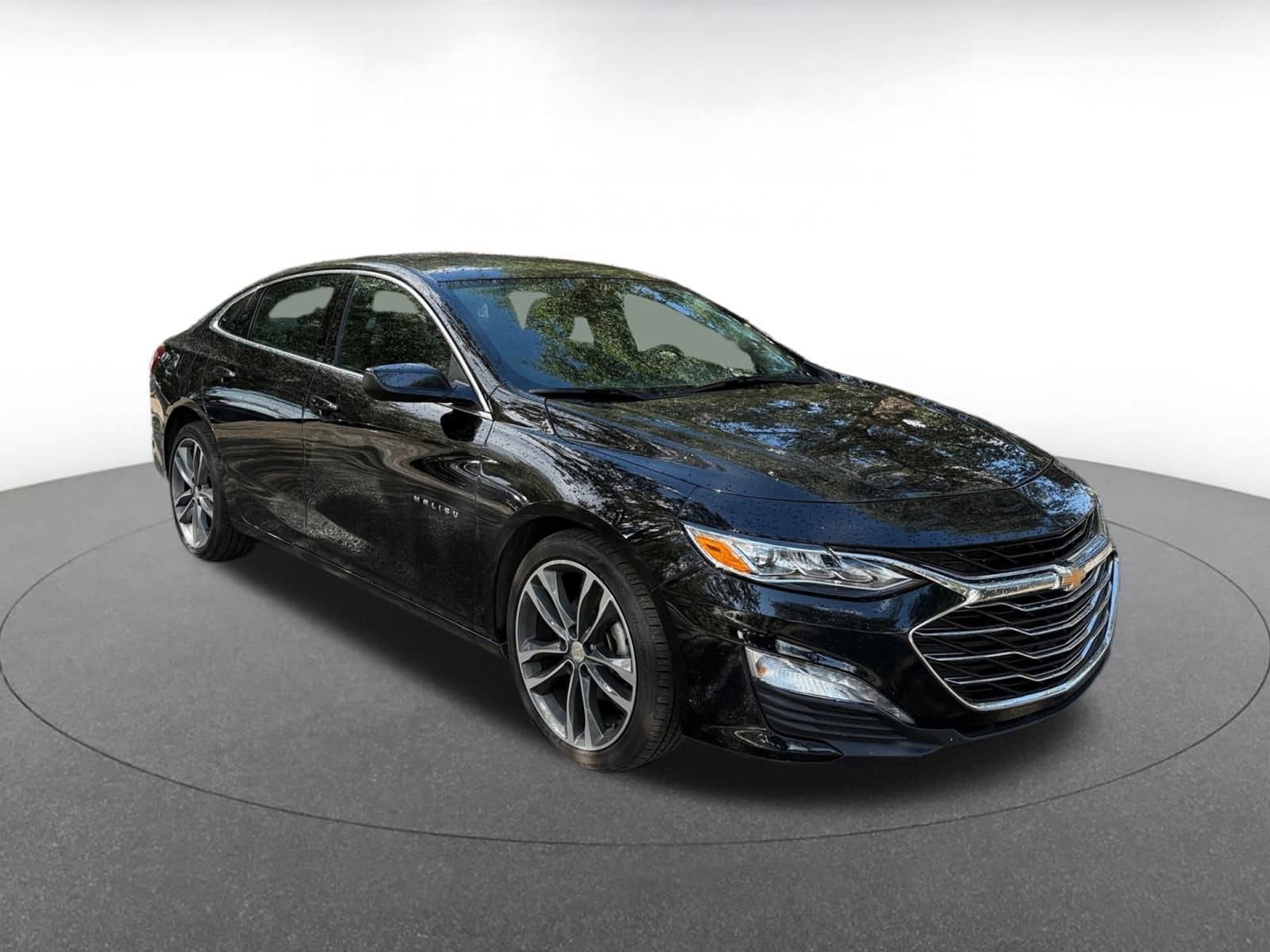 Thumbnail: 2024 Chevrolet Malibu - 1