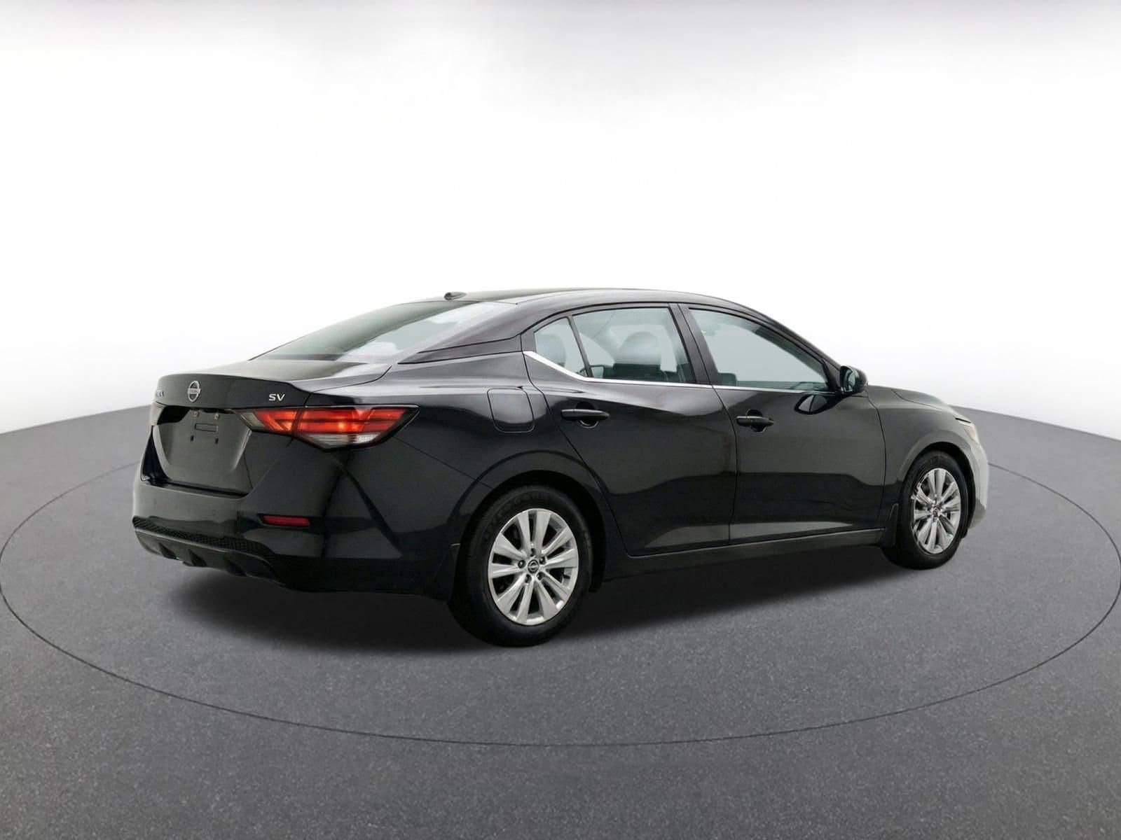 Thumbnail: 2025 Nissan Sentra - 9