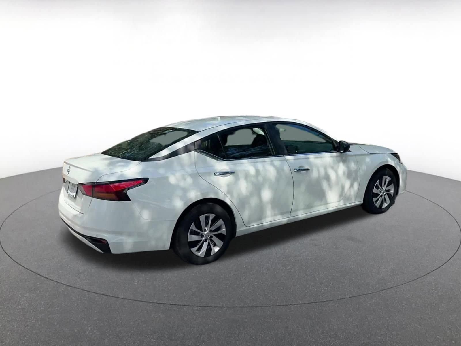 Thumbnail: 2024 Nissan Altima - 14