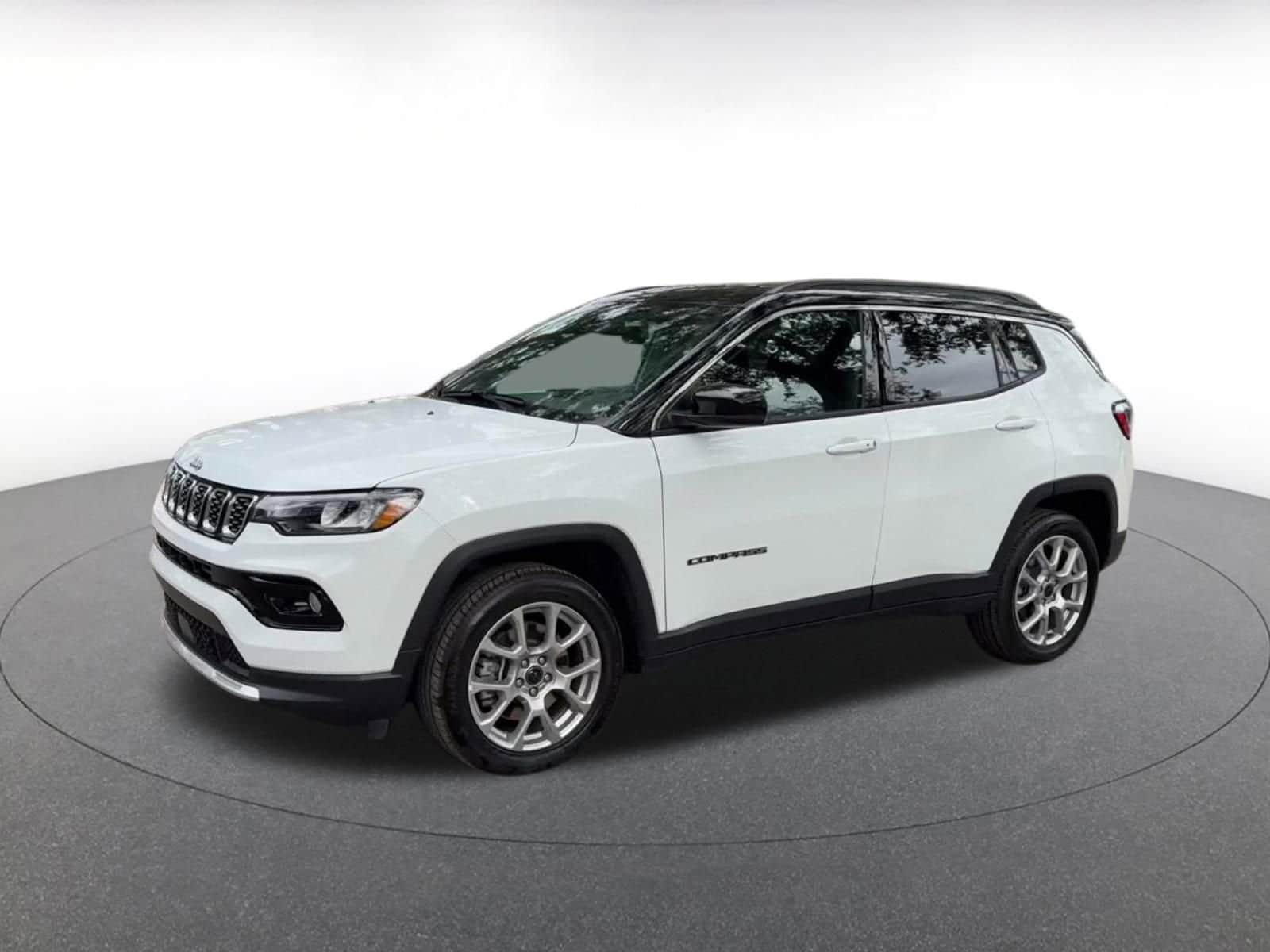 Thumbnail: 2025 Jeep Compass - 8
