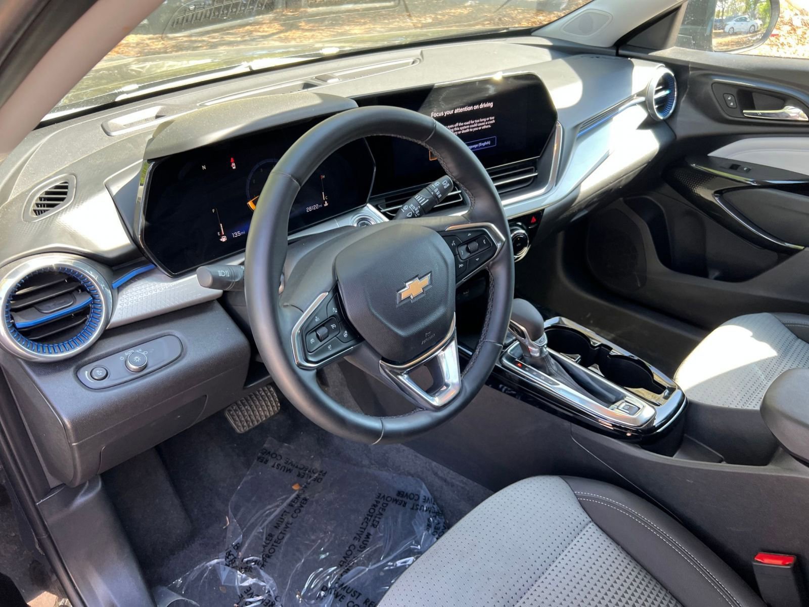 Thumbnail: 2025 Chevrolet Trax - 30