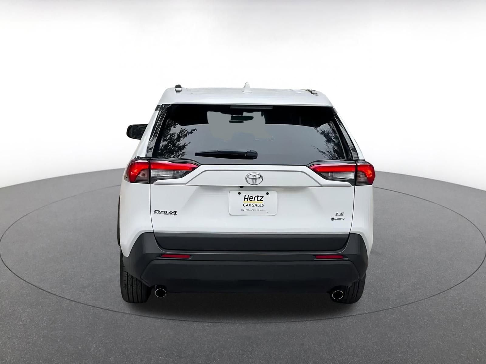 Thumbnail: 2025 Toyota RAV4 - 12