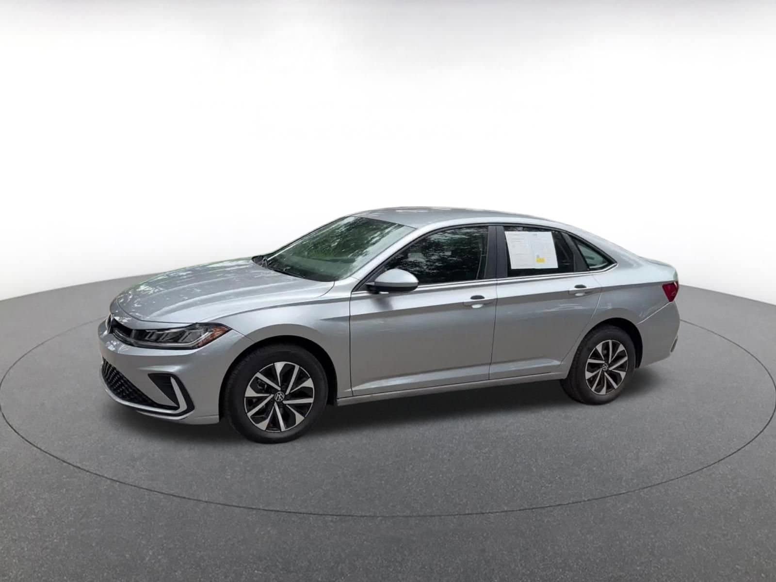 Thumbnail: 2025 Volkswagen Jetta - 8