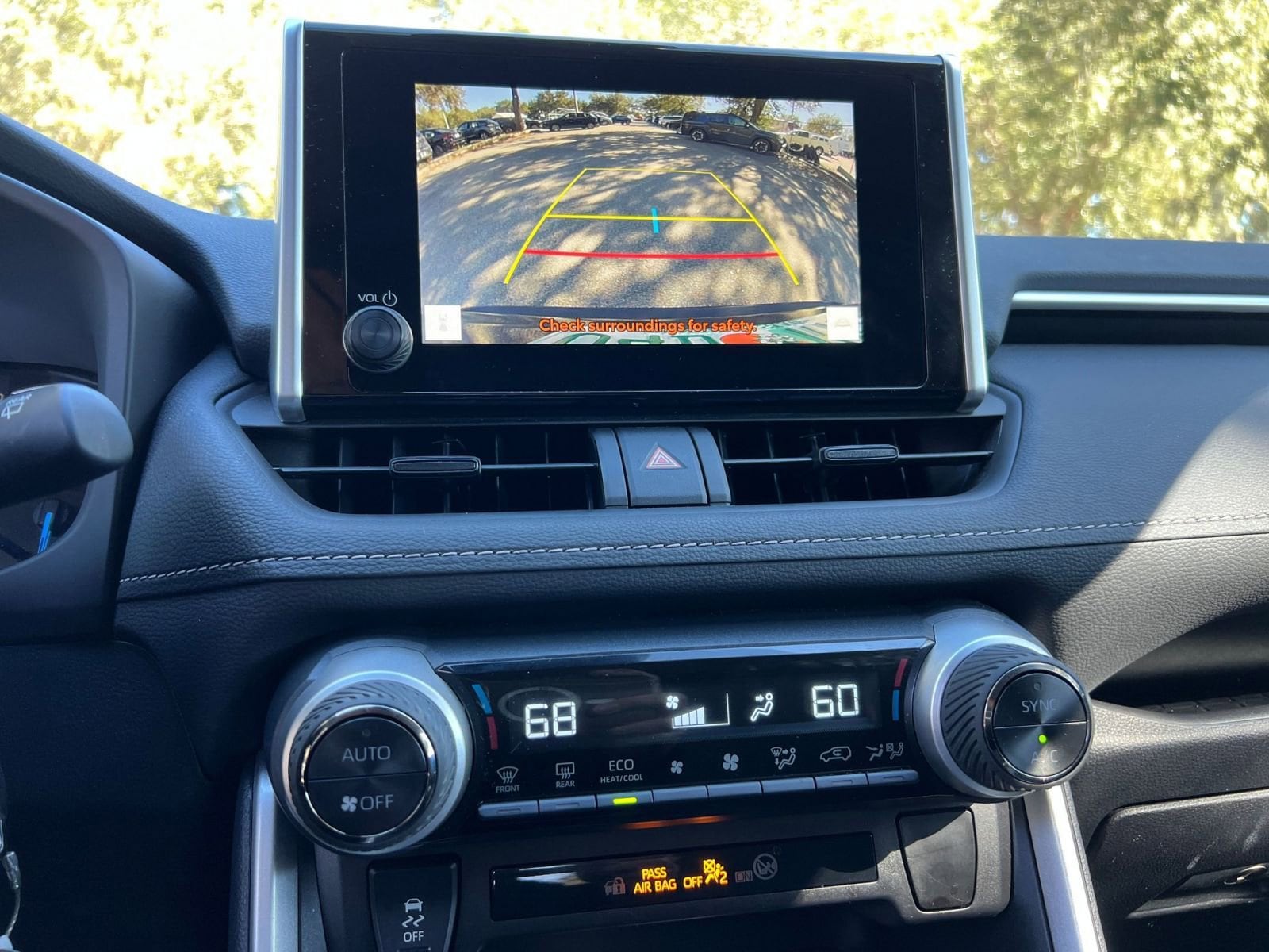 Thumbnail: 2025 Toyota RAV4 - 17