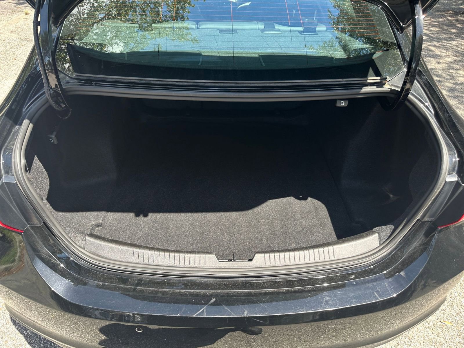 Thumbnail: 2024 Chevrolet Malibu - 24