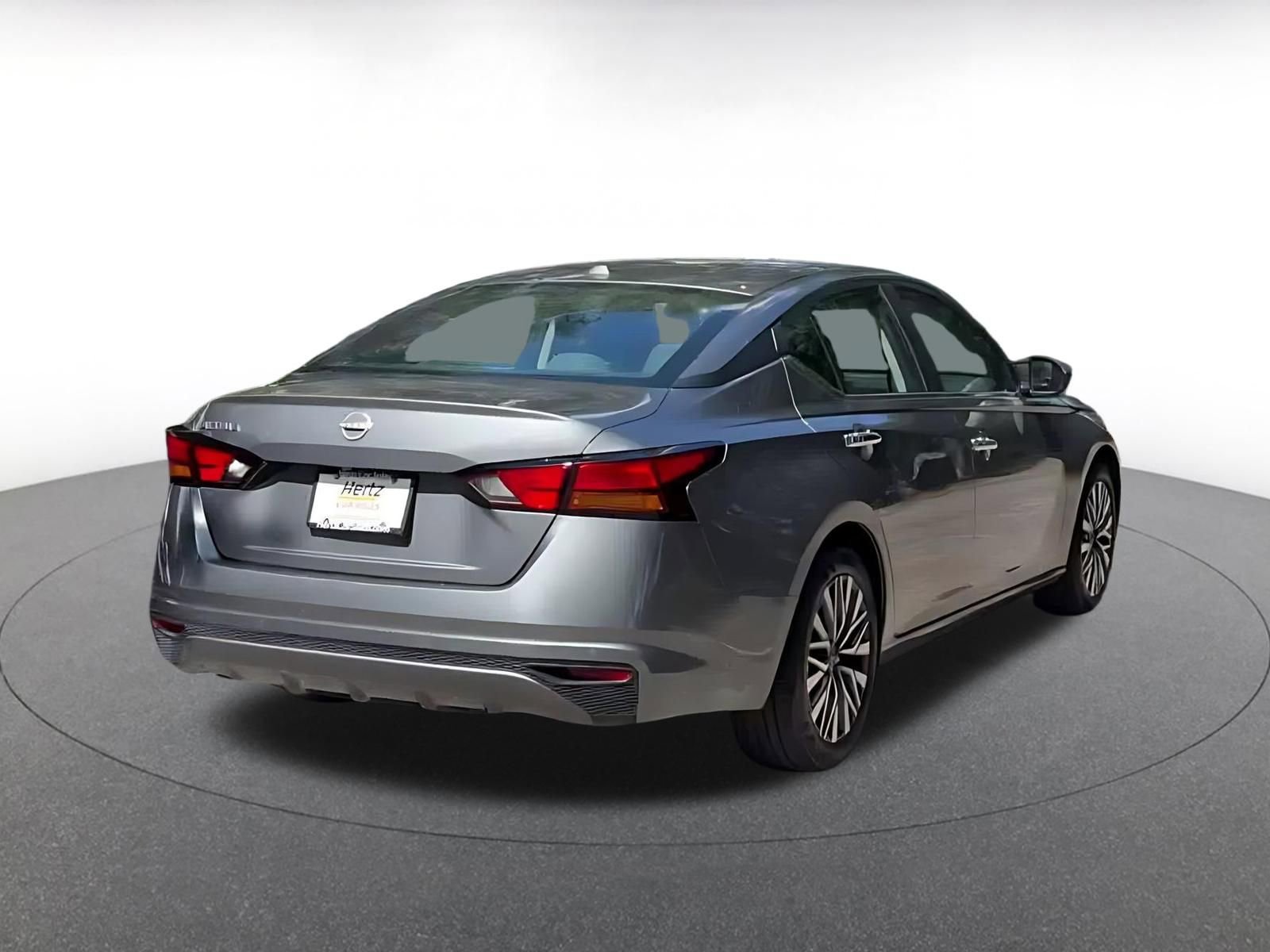 Thumbnail: 2025 Nissan Altima - 14