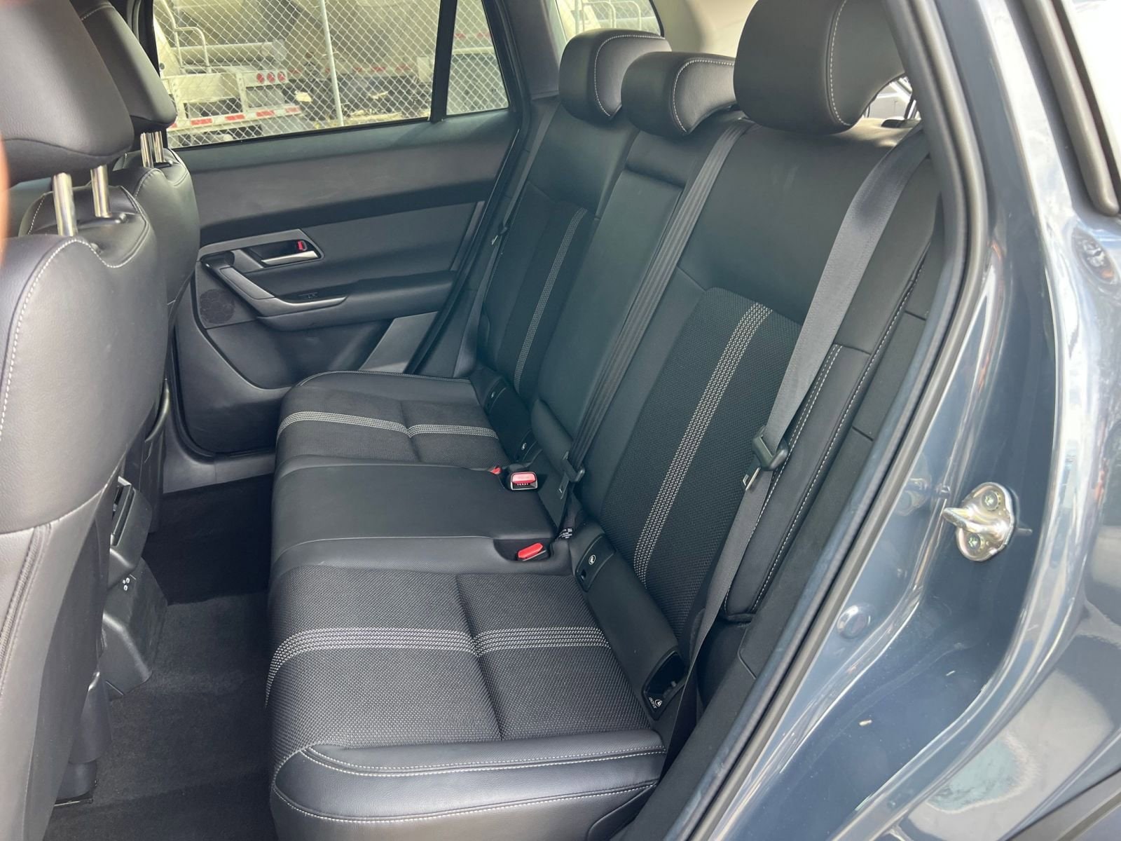 Thumbnail: 2025 Mazda CX-50 - 33