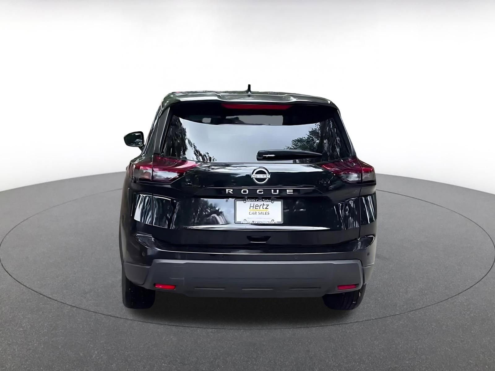 Thumbnail: 2025 Nissan Rogue - 12