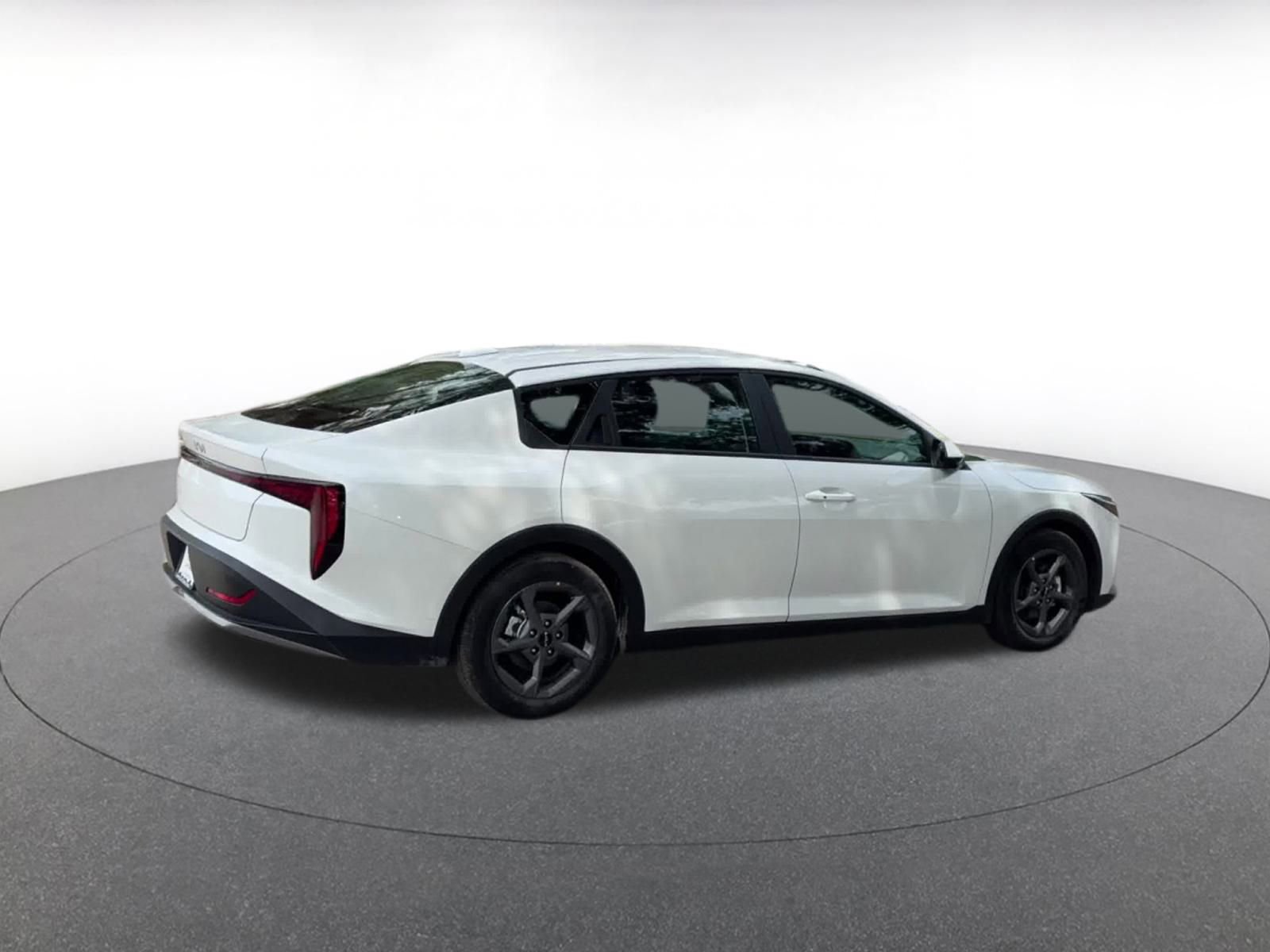 Thumbnail: 2025 Kia K4 - 15