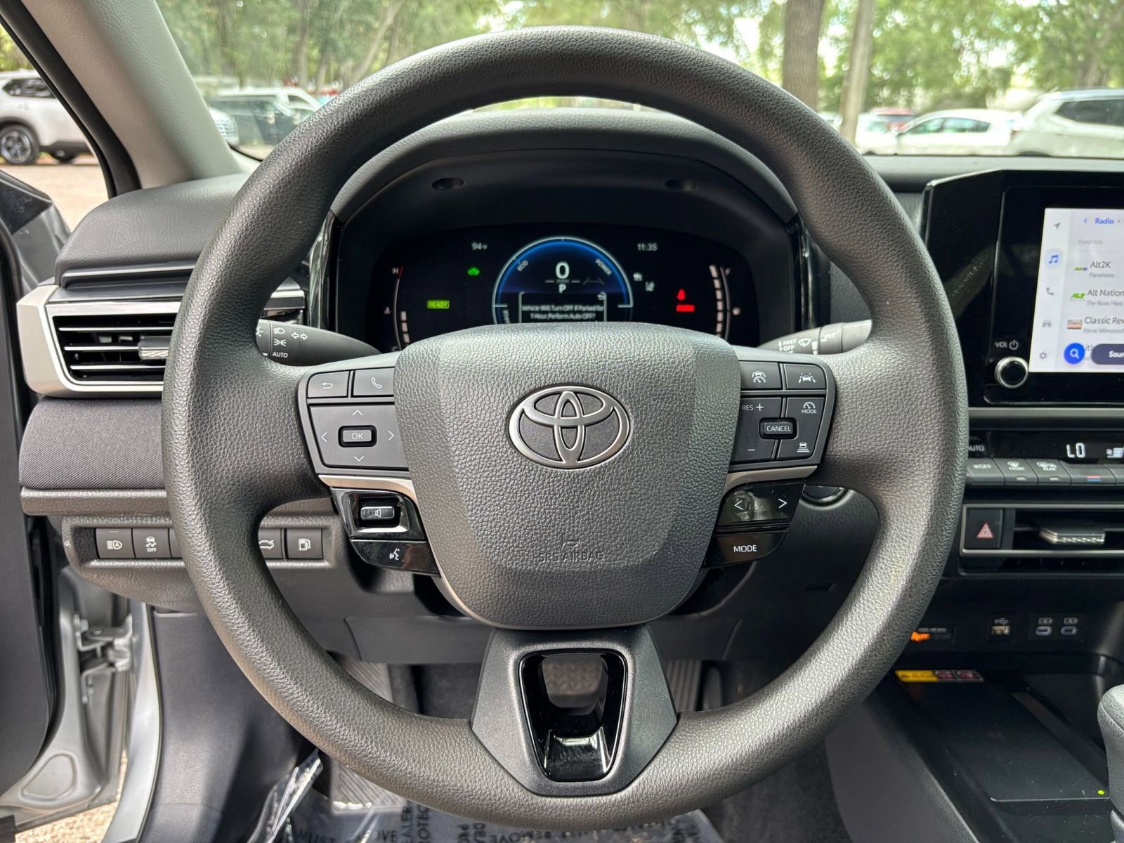 Thumbnail: 2025 Toyota Camry - 25