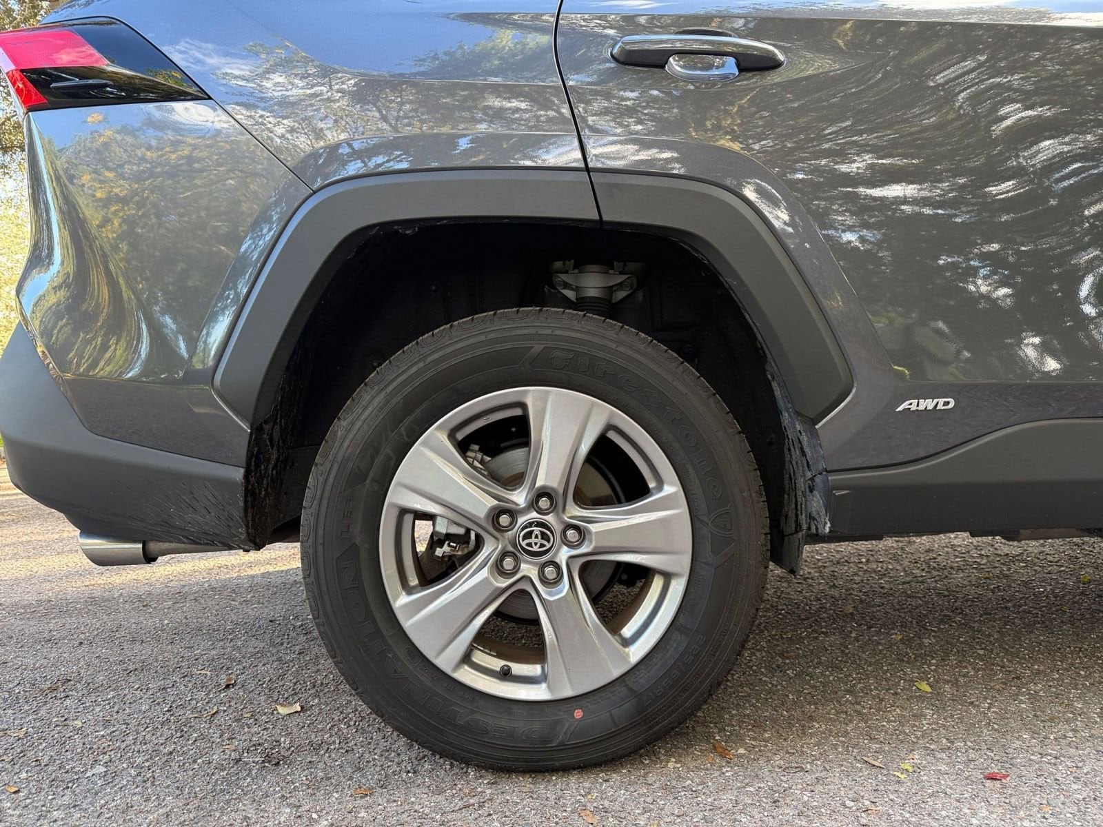 Thumbnail: 2025 Toyota RAV4 - 23