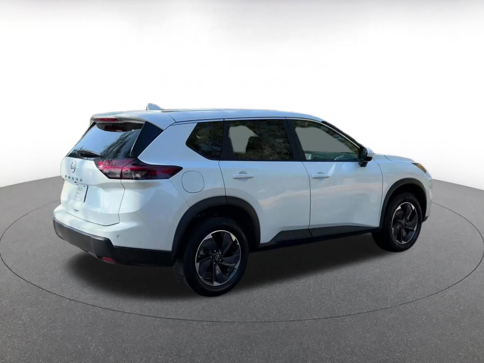 Thumbnail: 2025 Nissan Rogue - 15