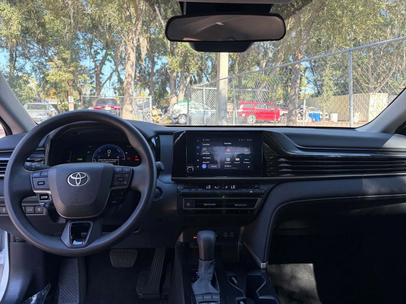 Thumbnail: 2025 Toyota Camry - 27