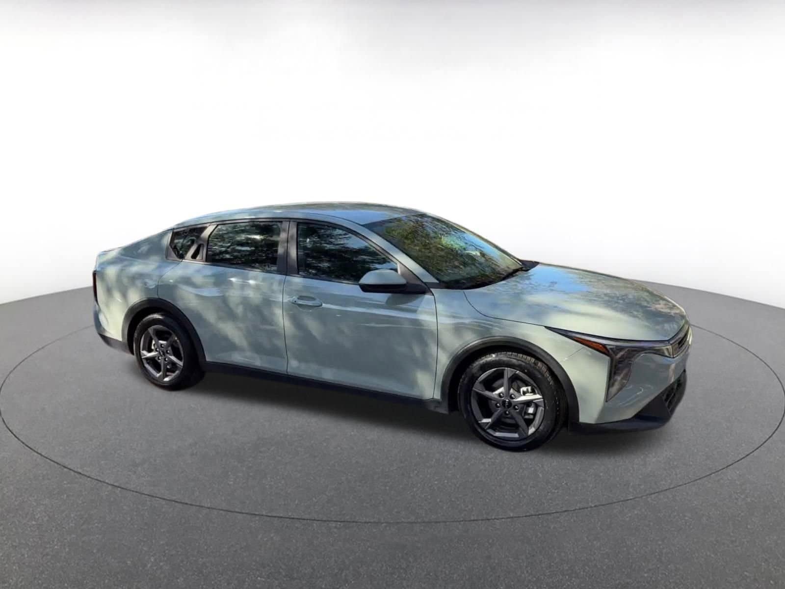 Thumbnail: 2025 Kia K4 - 2