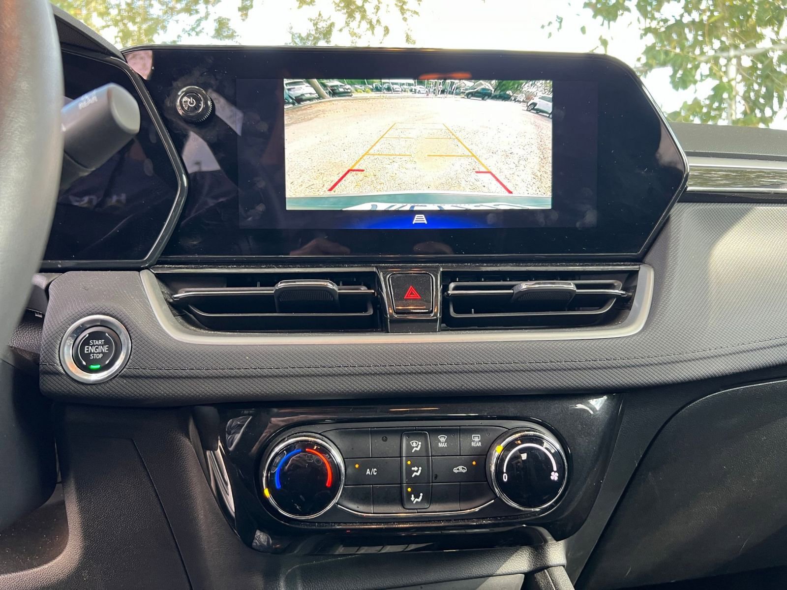 Thumbnail: 2025 Chevrolet TrailBlazer - 17