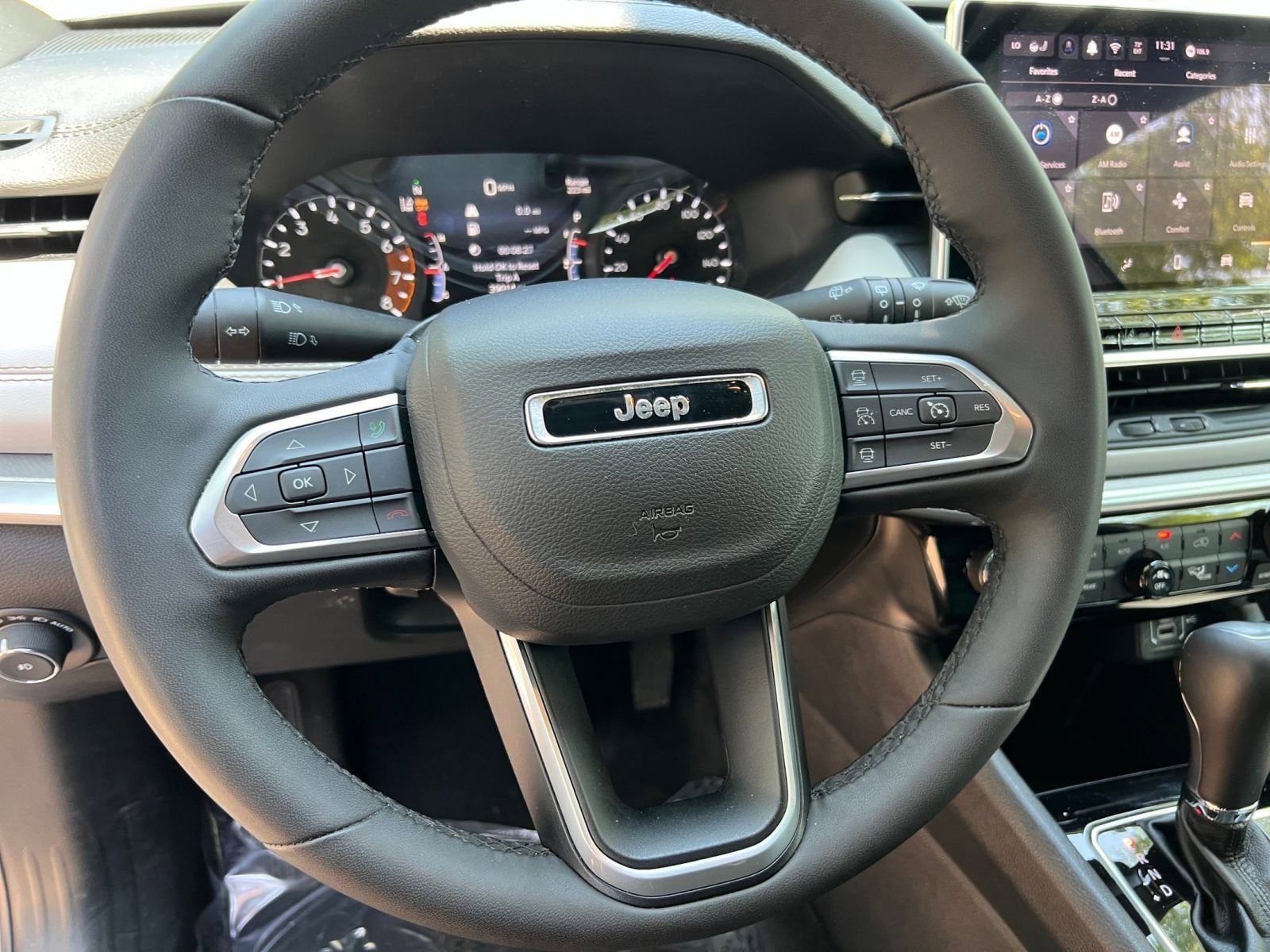 Thumbnail: 2025 Jeep Compass - 29