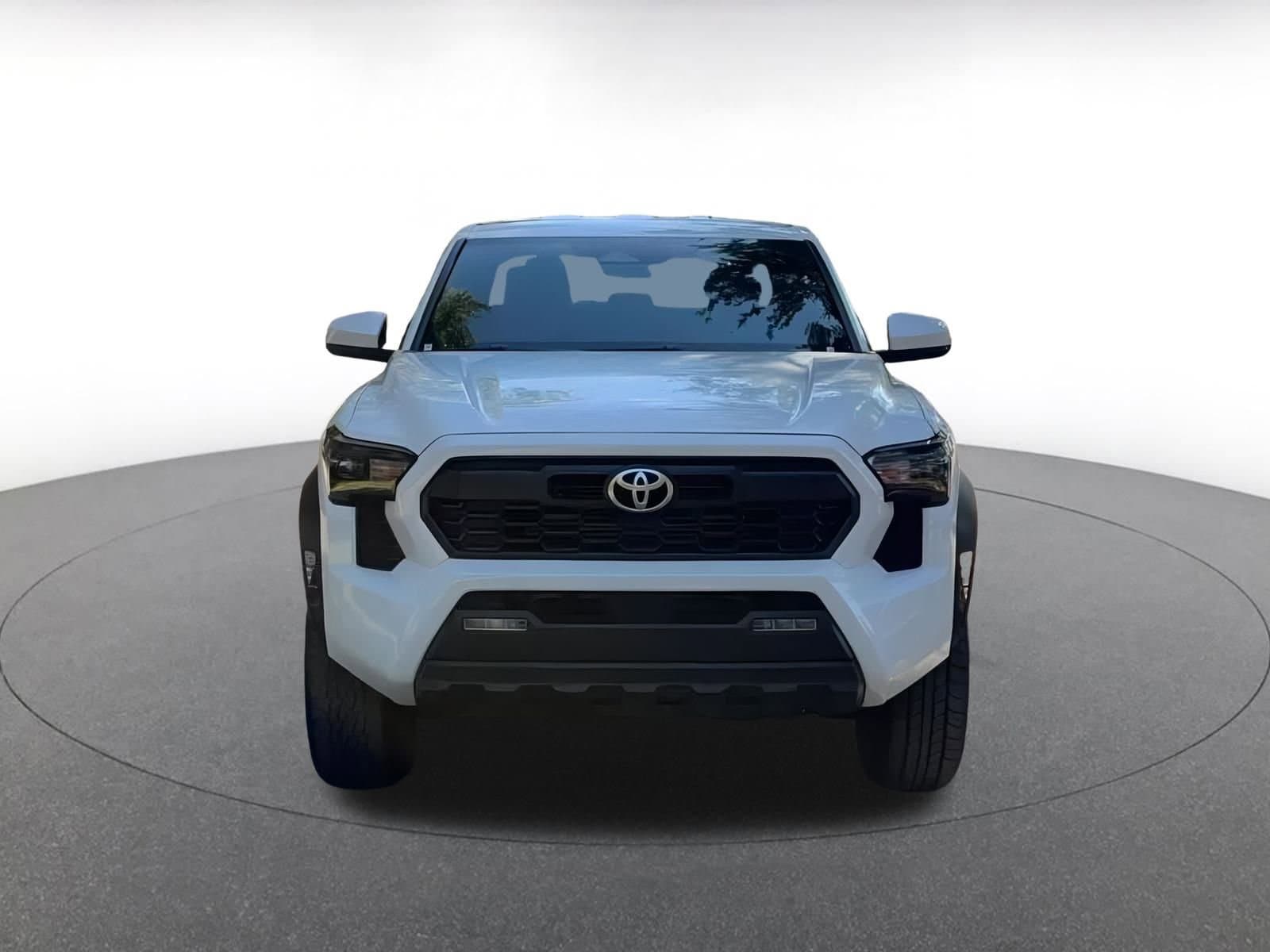 Thumbnail: 2025 Toyota Tacoma - 4