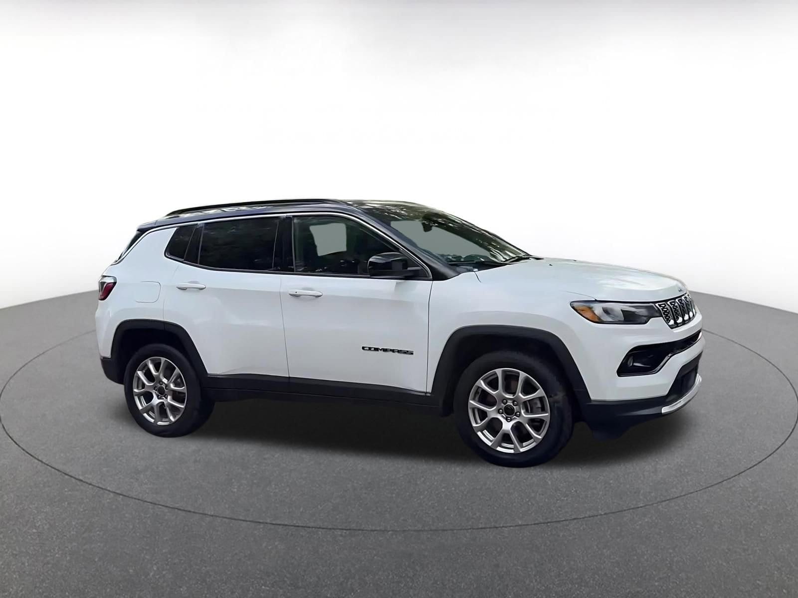 Thumbnail: 2025 Jeep Compass - 2
