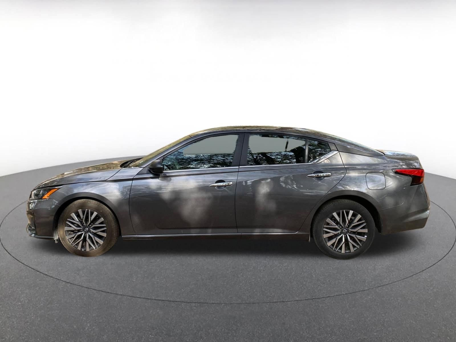 Thumbnail: 2025 Nissan Altima - 4