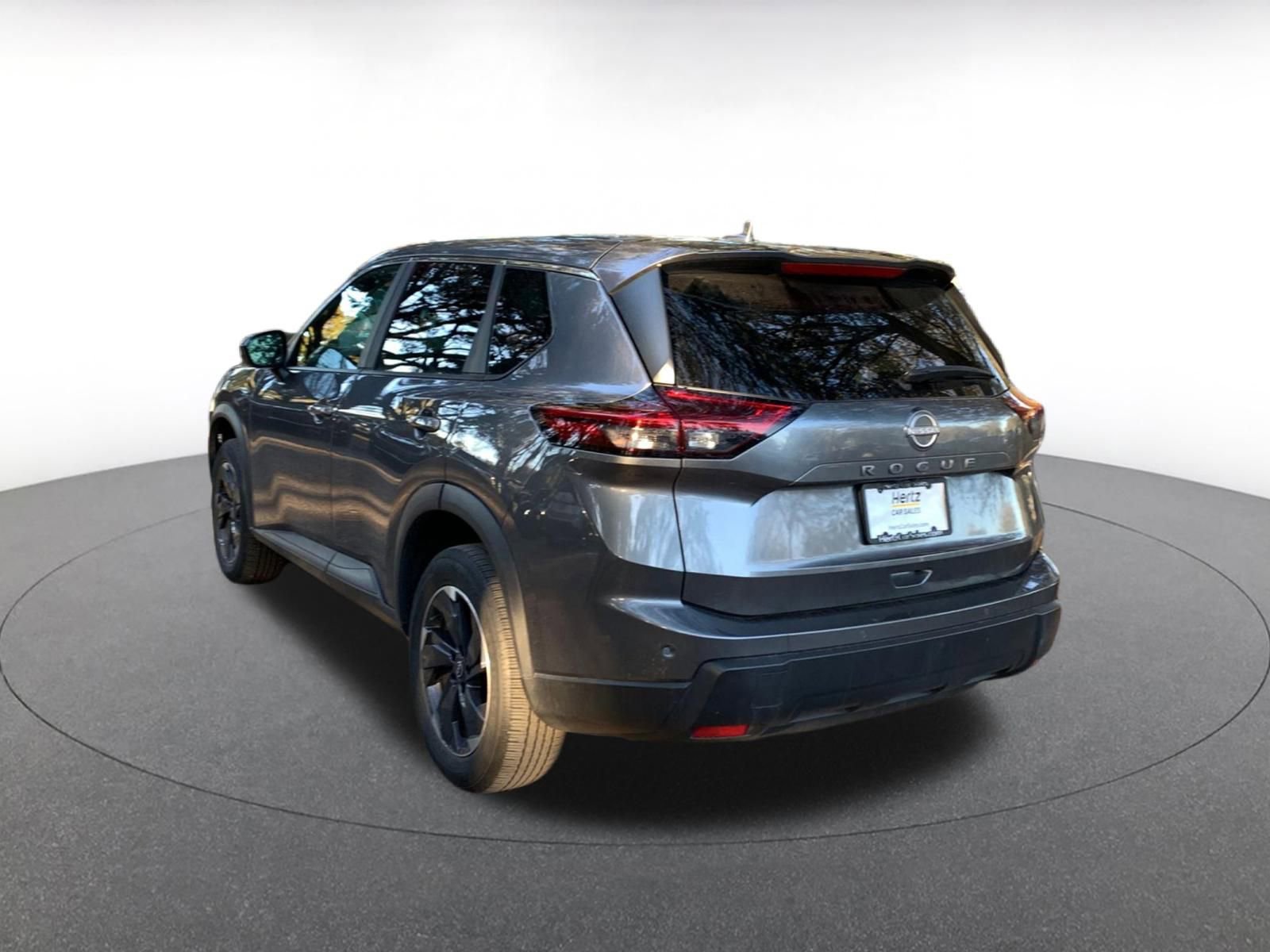 Thumbnail: 2025 Nissan Rogue - 5