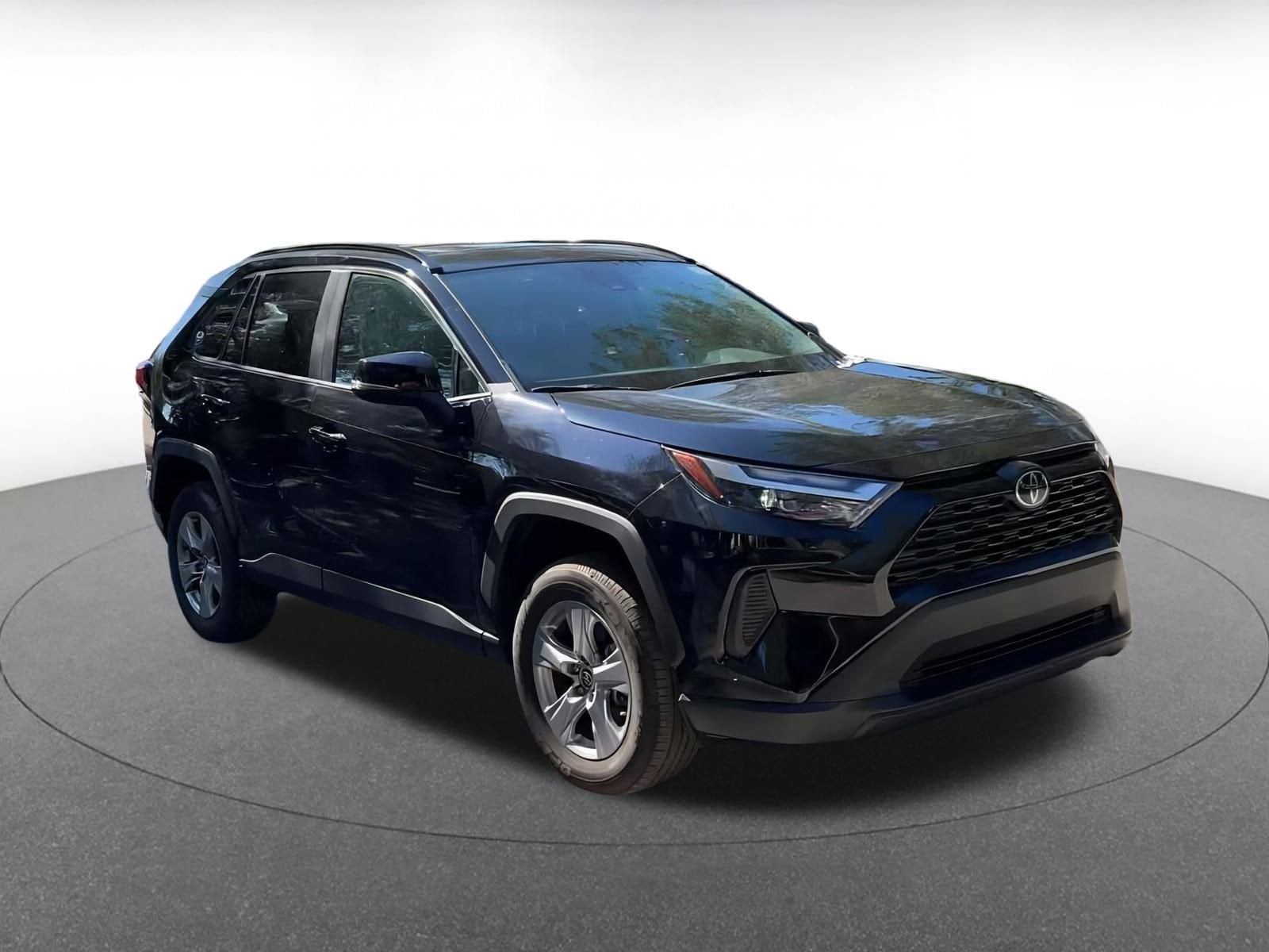 Thumbnail: 2025 Toyota RAV4 - 3