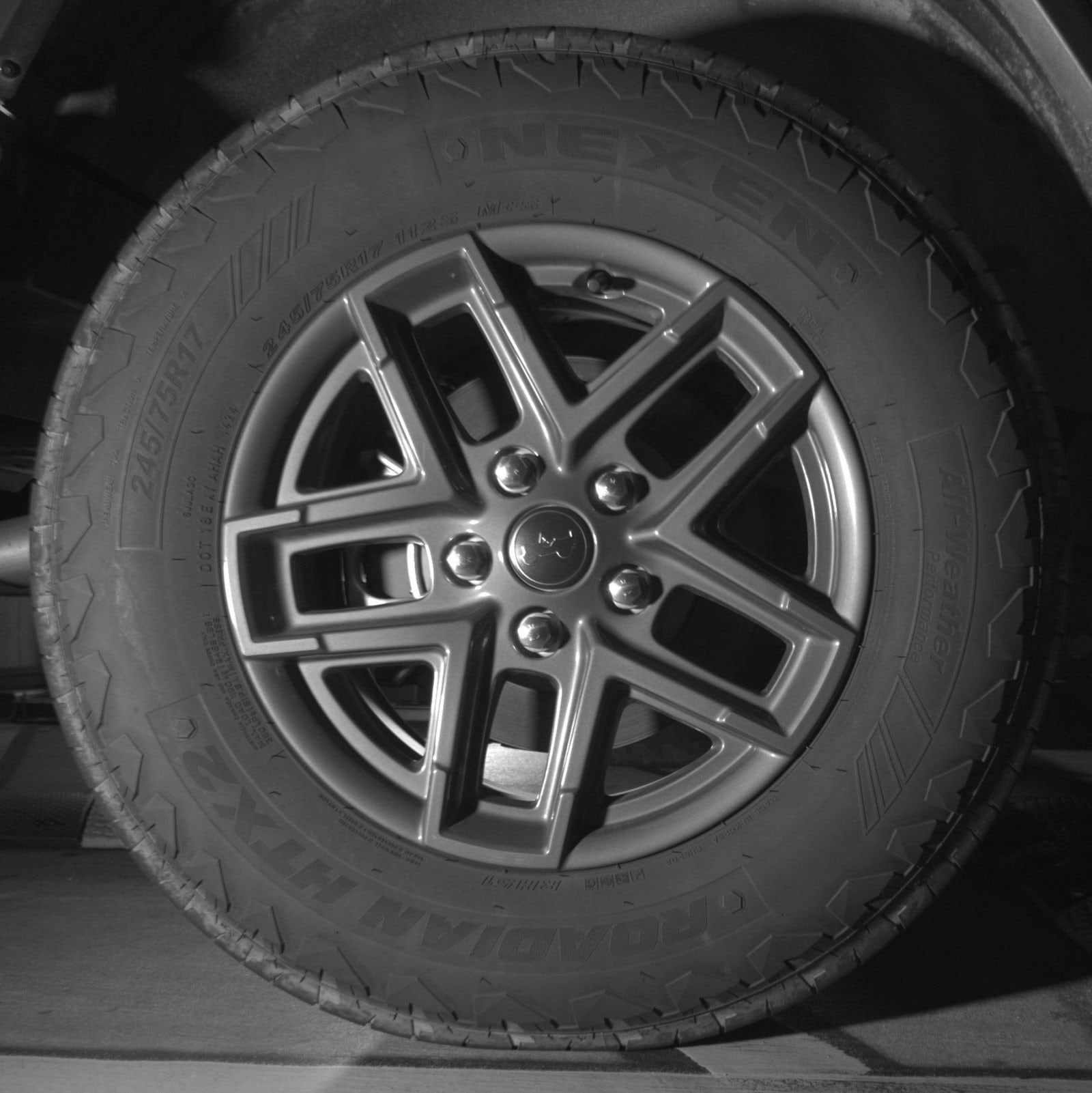 Thumbnail: 2025 Jeep Wrangler - 18
