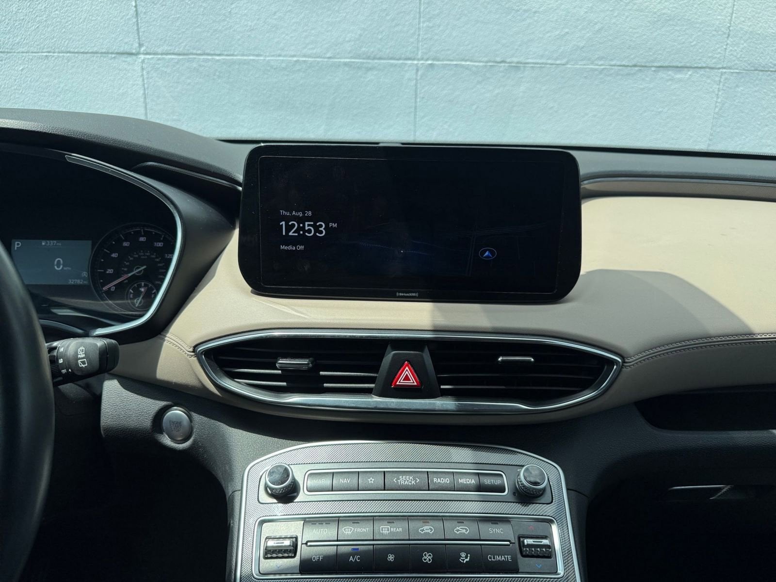 Thumbnail: 2023 Hyundai Santa Fe - 21