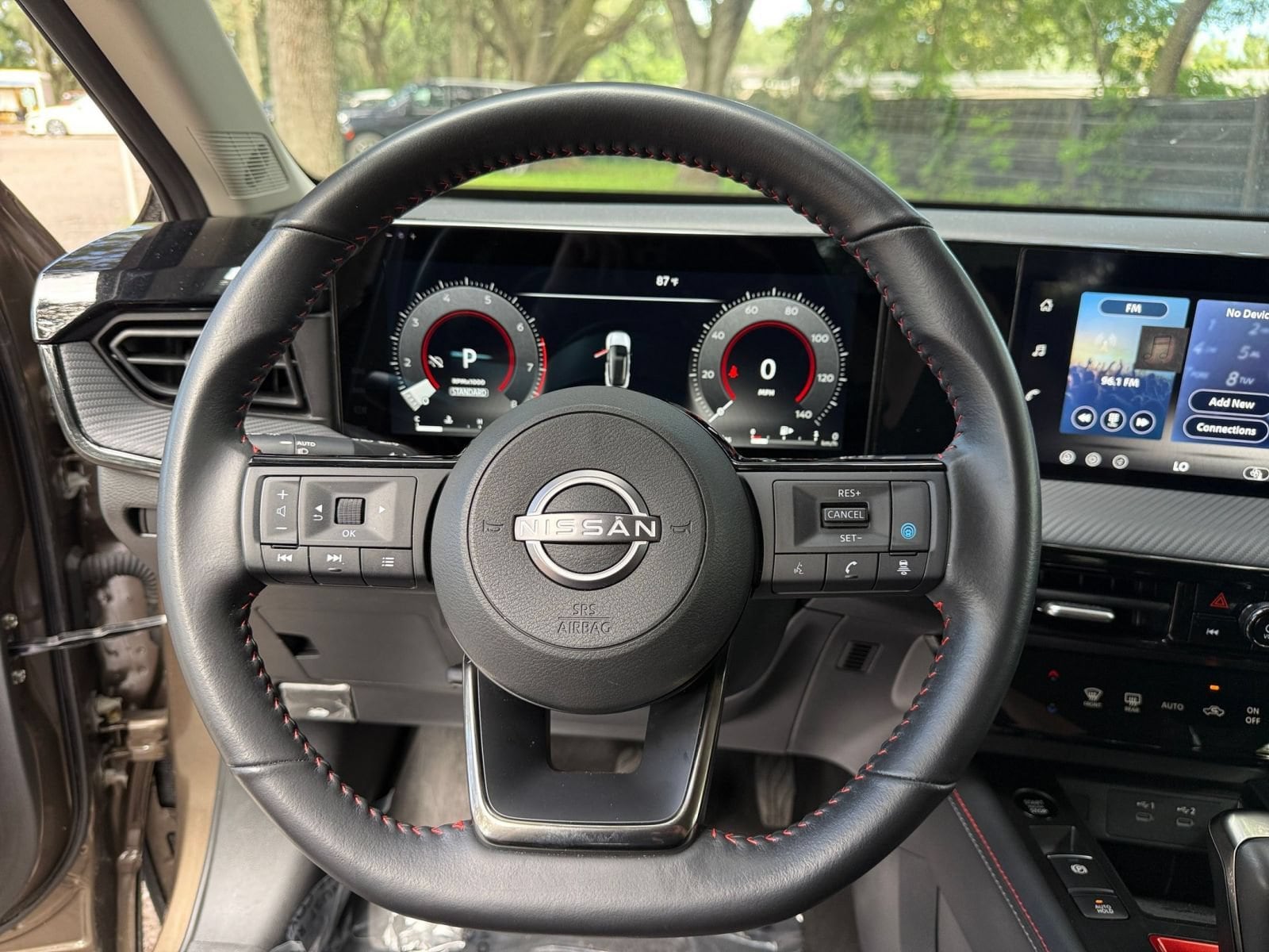 Thumbnail: 2026 Nissan Kicks - 24