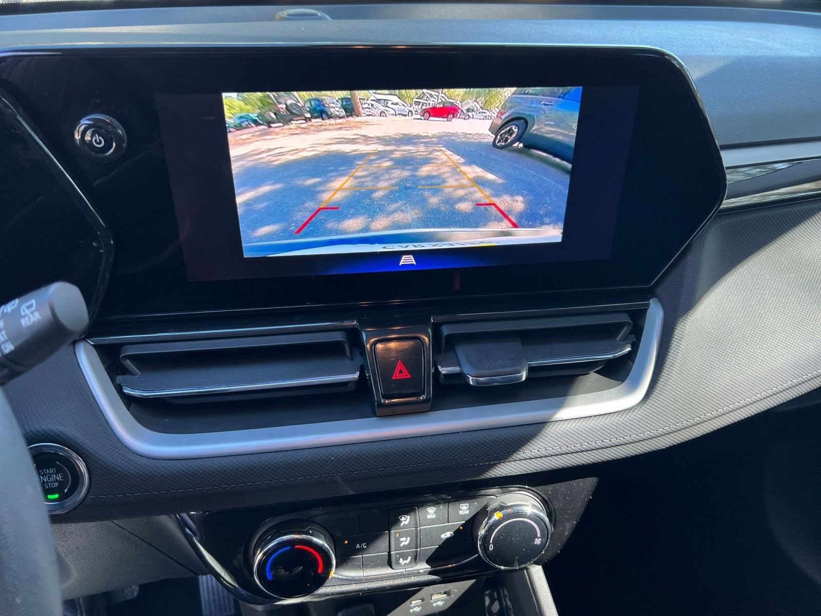 Thumbnail: 2025 Chevrolet TrailBlazer - 17