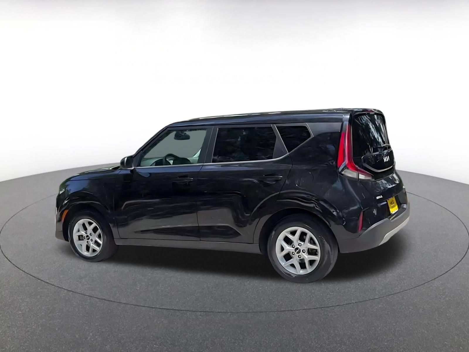 Thumbnail: 2025 Kia Soul - 9