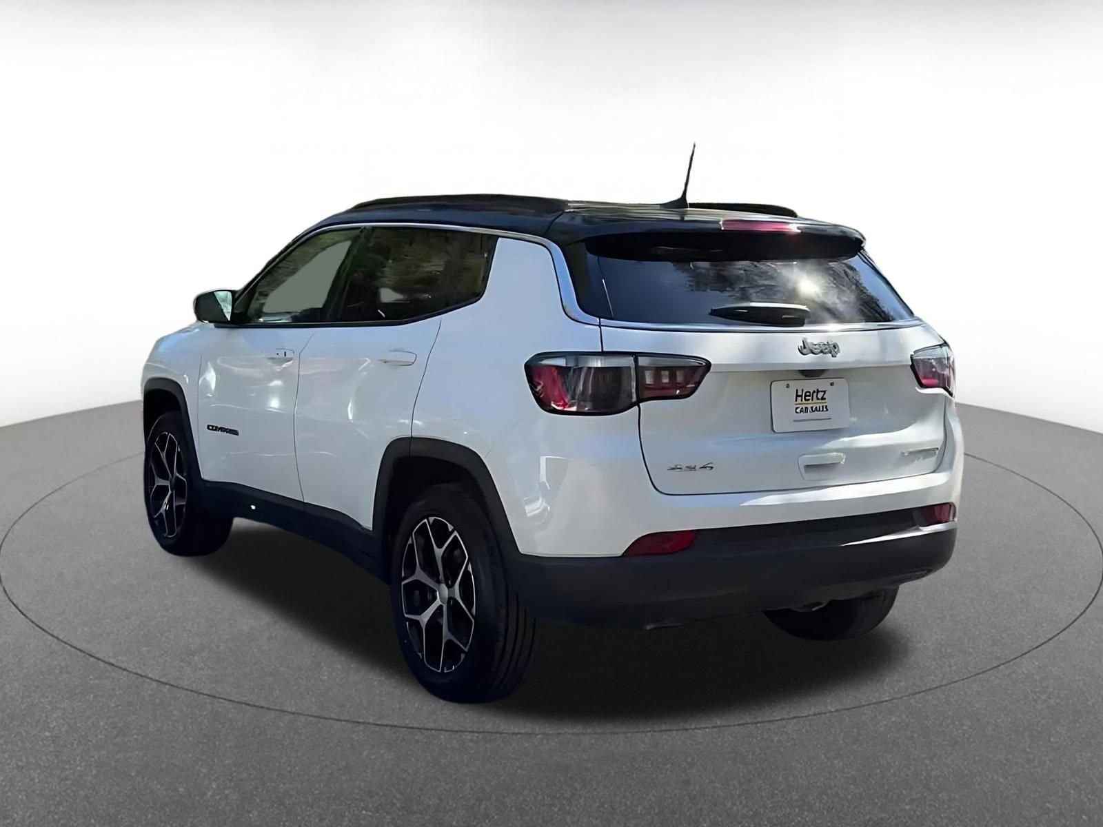 Thumbnail: 2025 Jeep Compass - 11