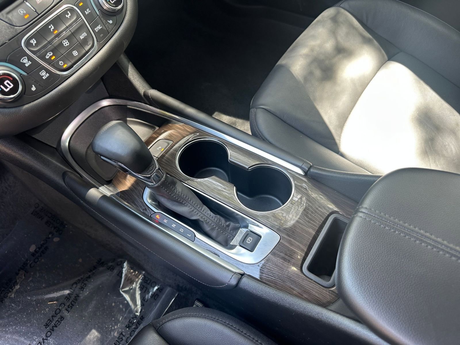 Thumbnail: 2024 Chevrolet Malibu - 35