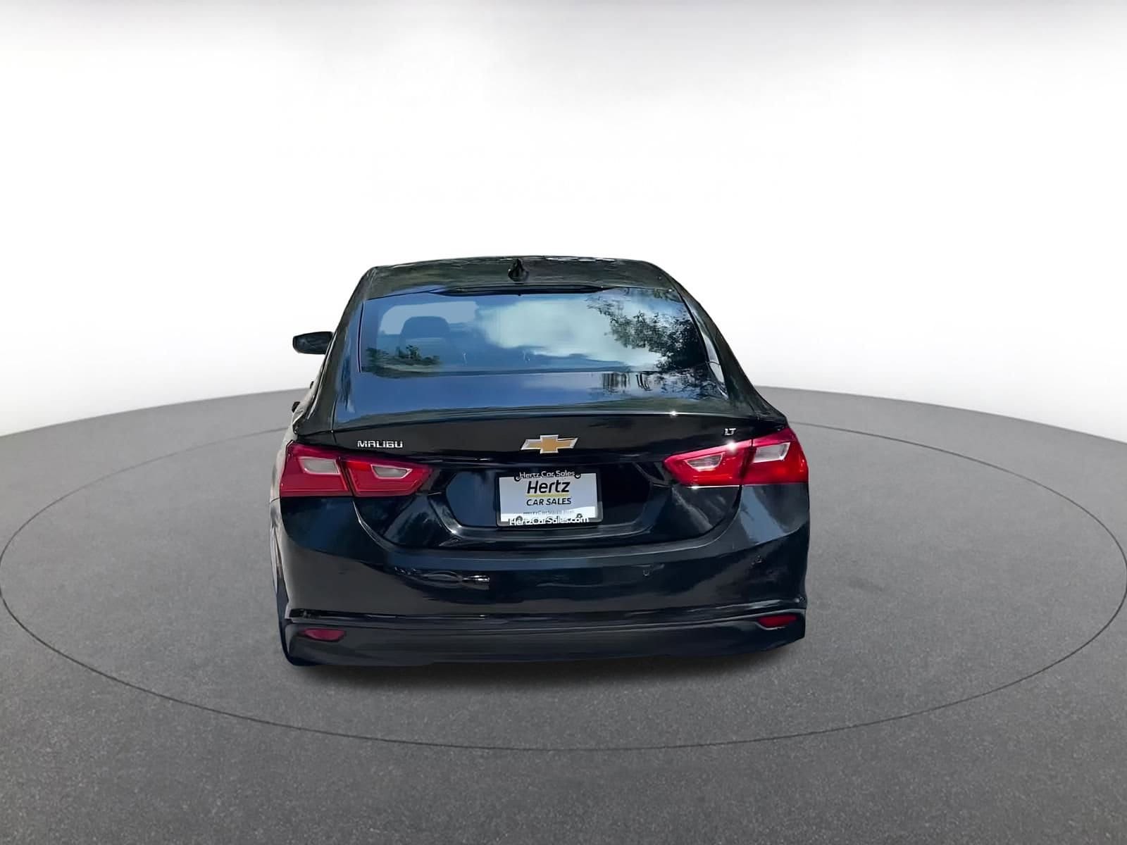 Thumbnail: 2024 Chevrolet Malibu - 12