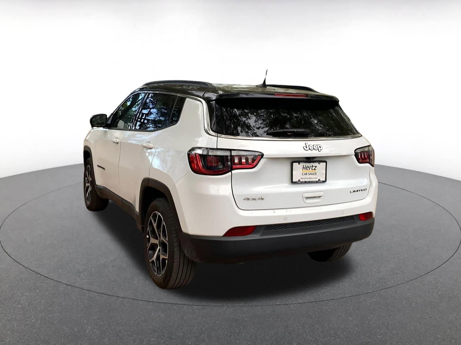 Thumbnail: 2025 Jeep Compass - 5