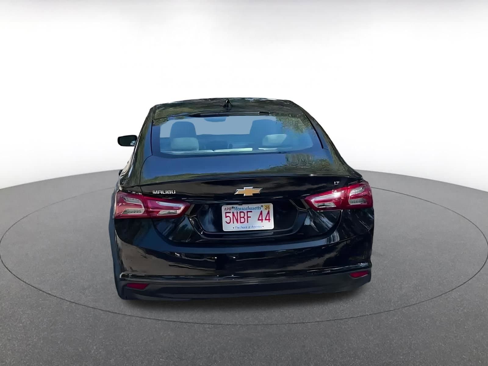 Thumbnail: 2024 Chevrolet Malibu - 12