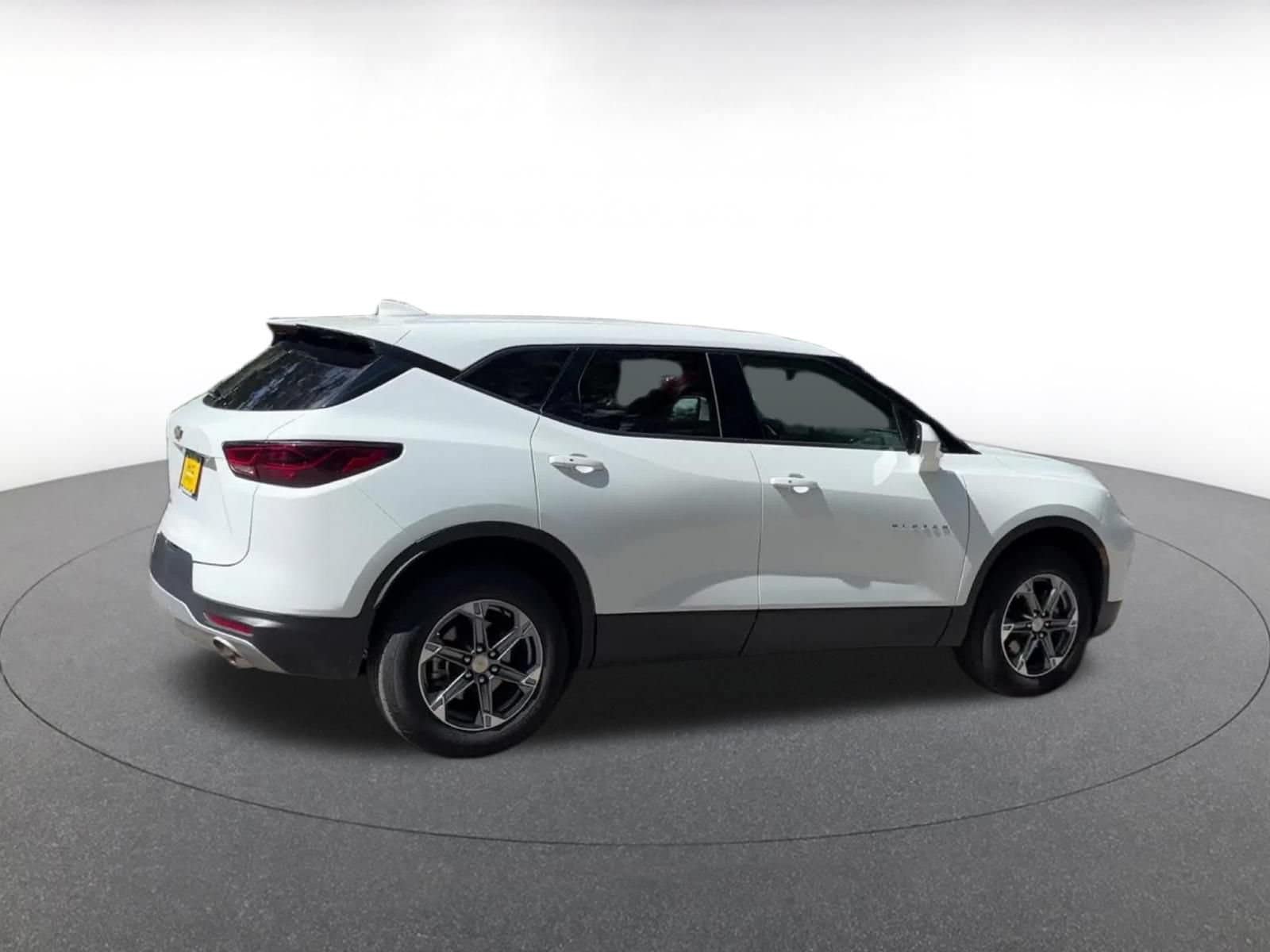 Thumbnail: 2025 Chevrolet Blazer - 14
