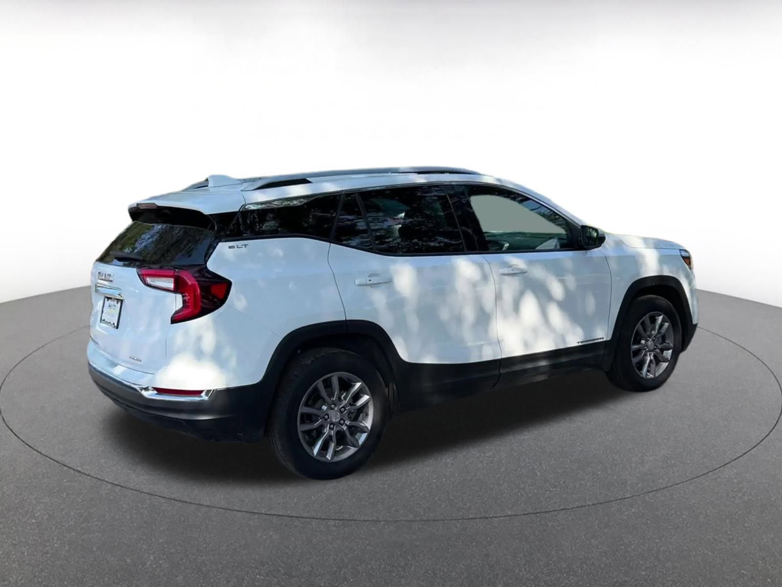 Thumbnail: 2024 GMC Terrain - 22