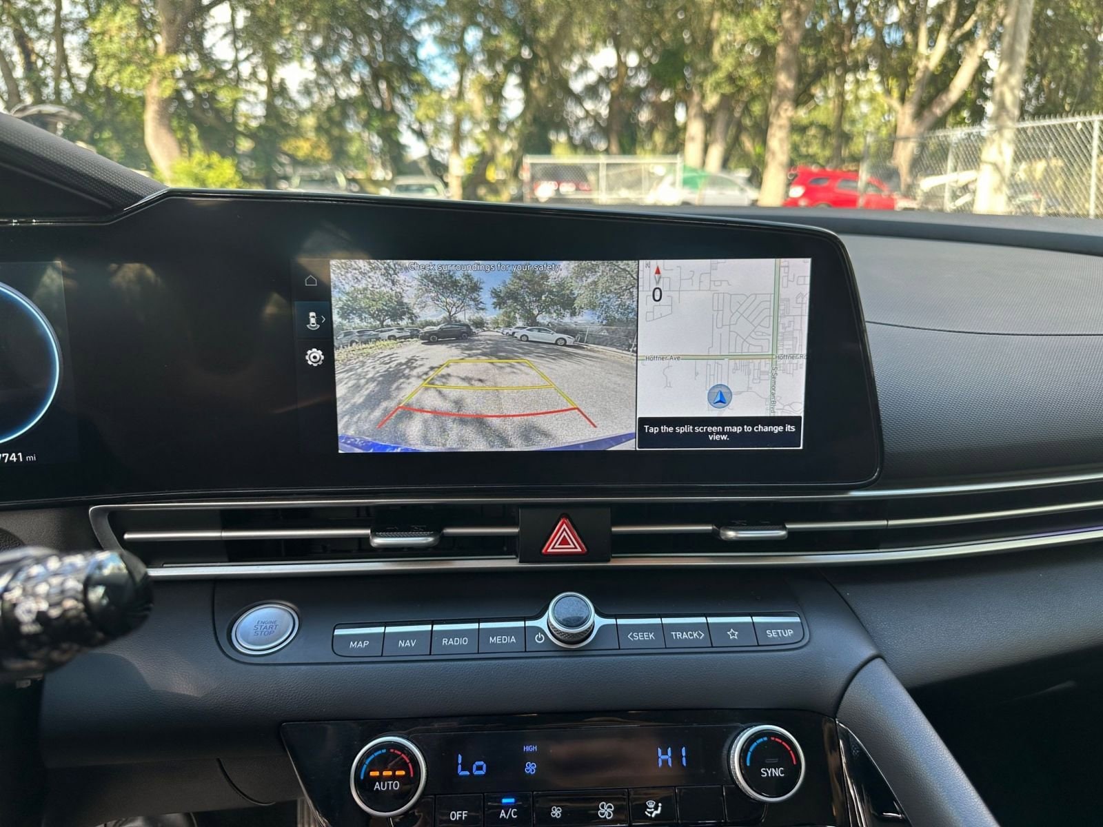 Thumbnail: 2025 Hyundai Elantra - 17