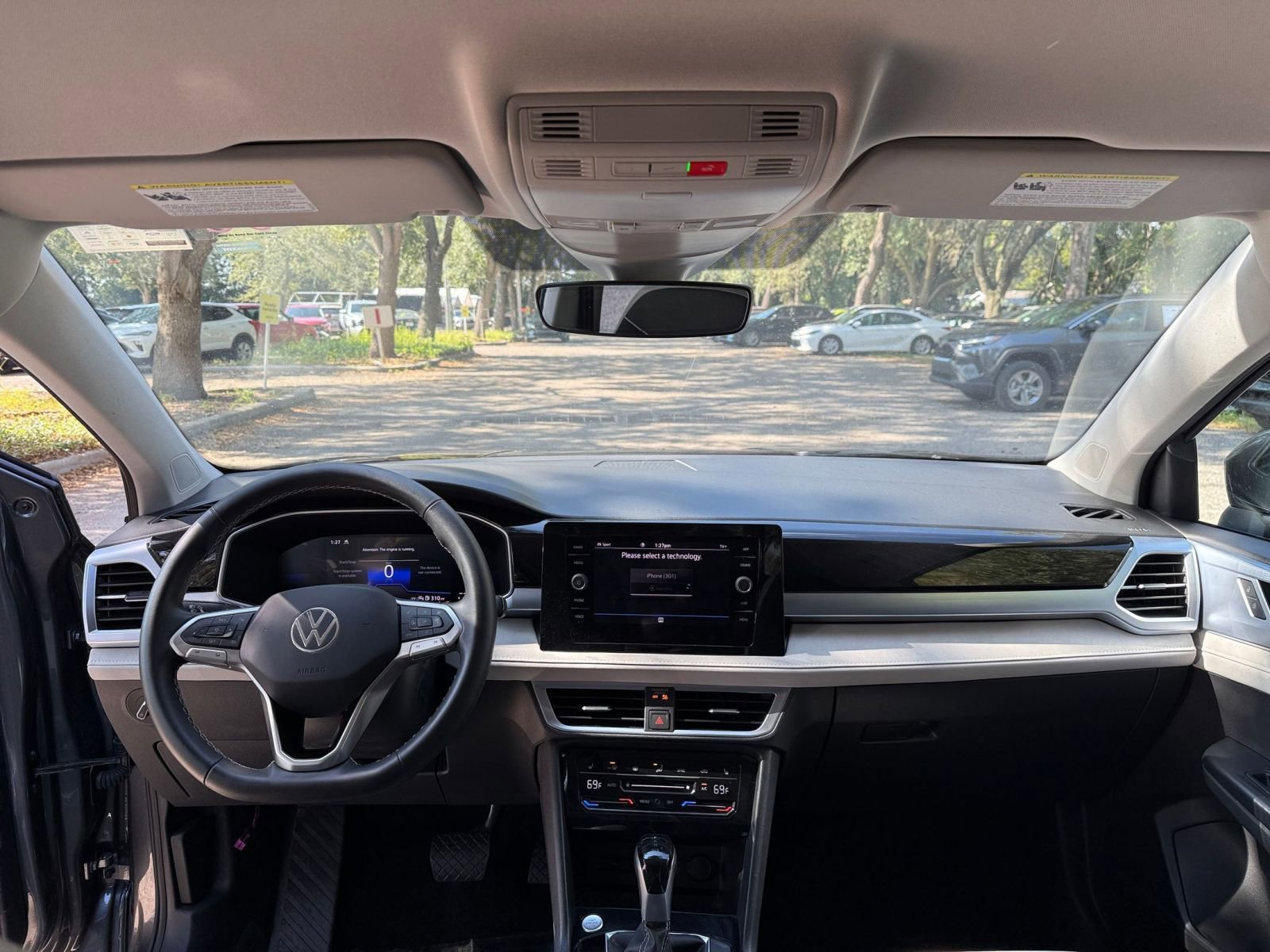 Thumbnail: 2025 Volkswagen Taos - 27