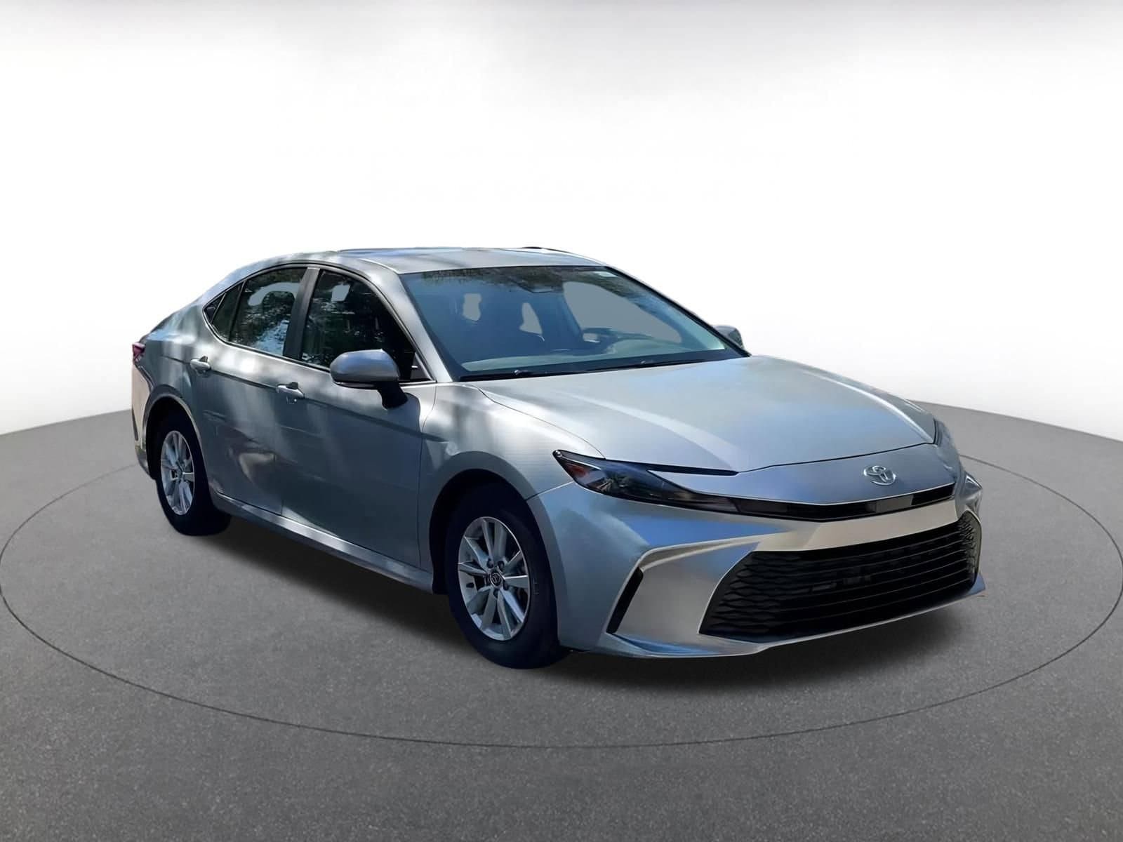 Thumbnail: 2025 Toyota Camry - 3