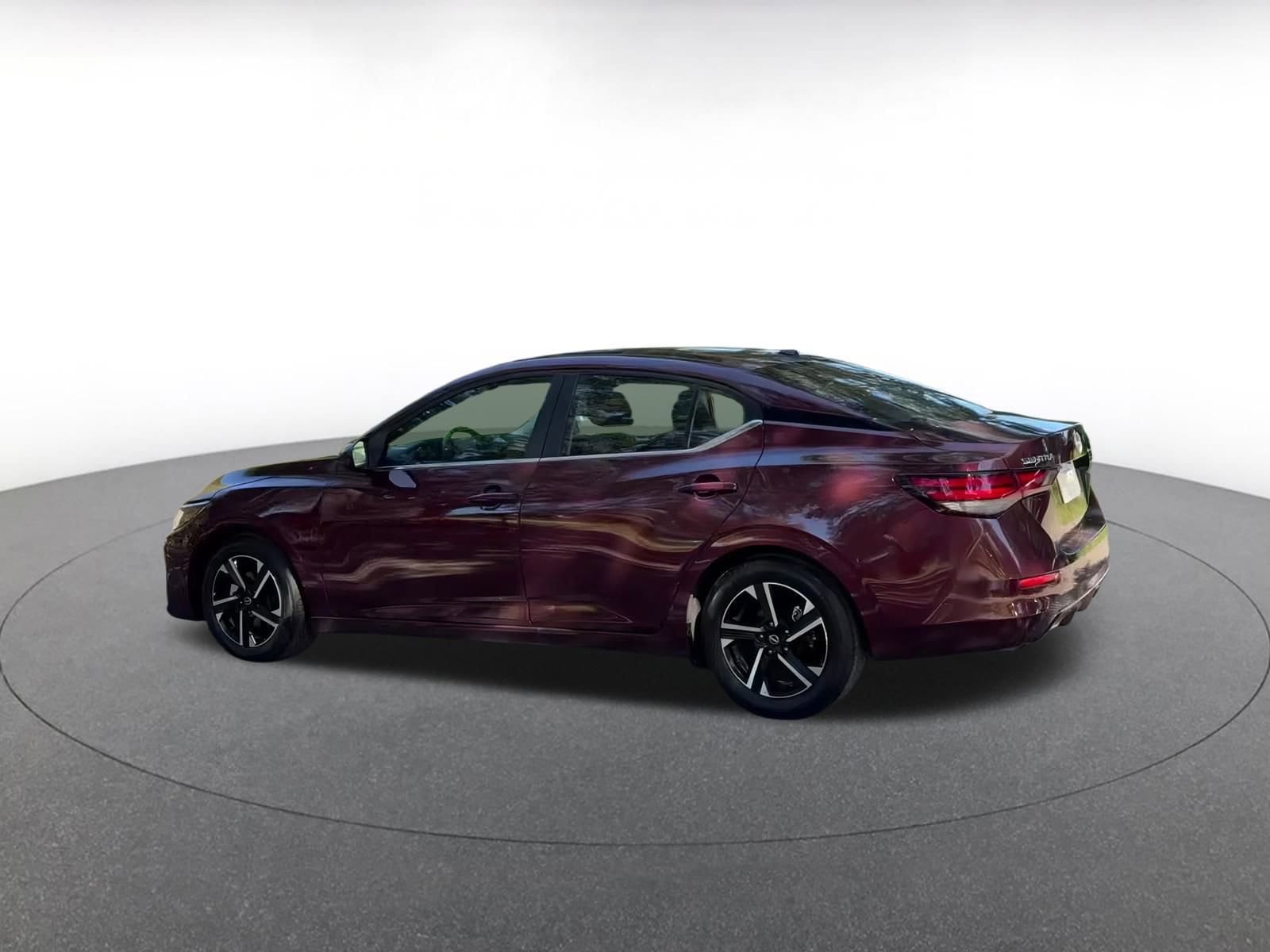 Thumbnail: 2024 Nissan Sentra - 9