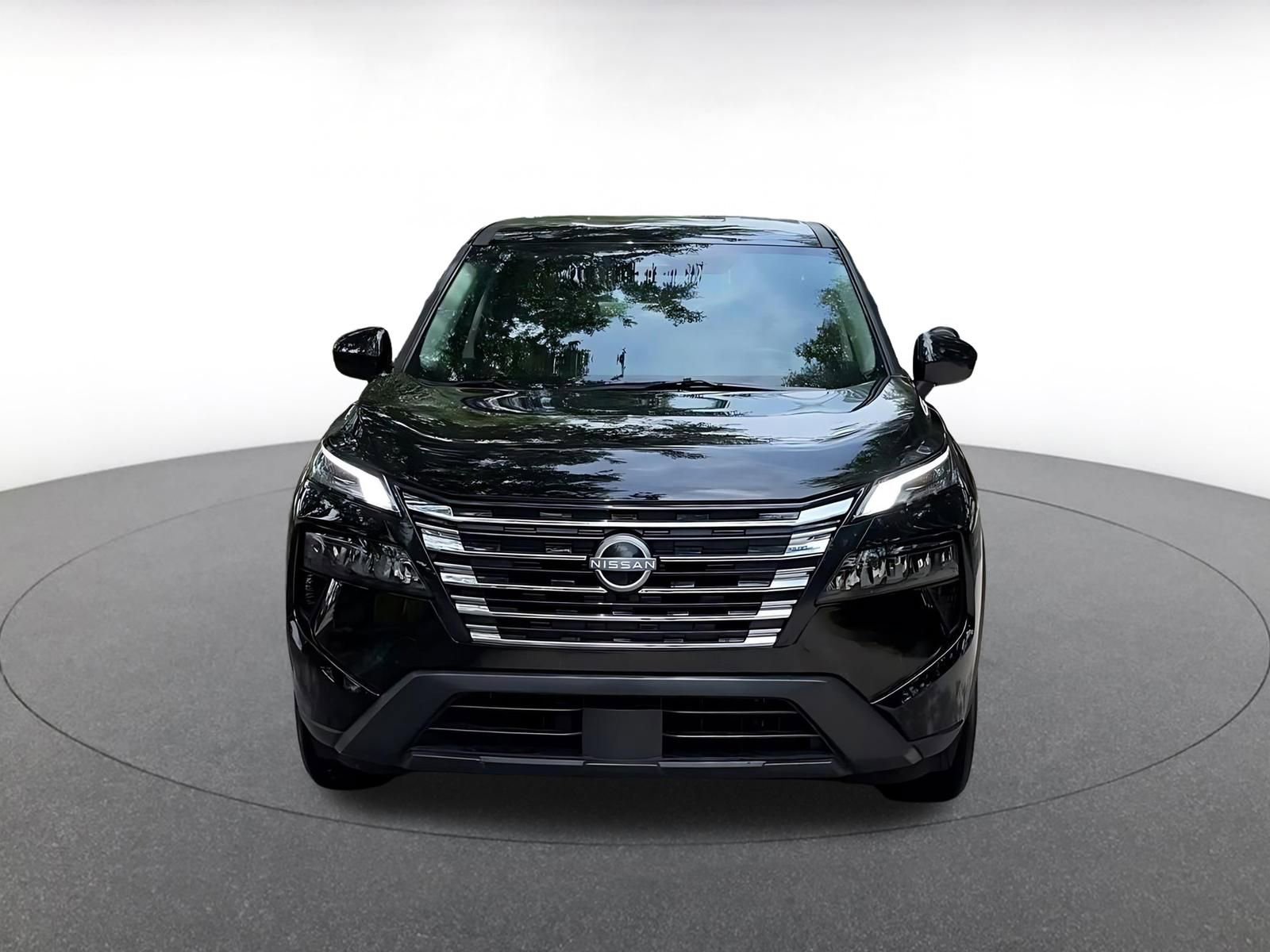 Thumbnail: 2025 Nissan Rogue - 4