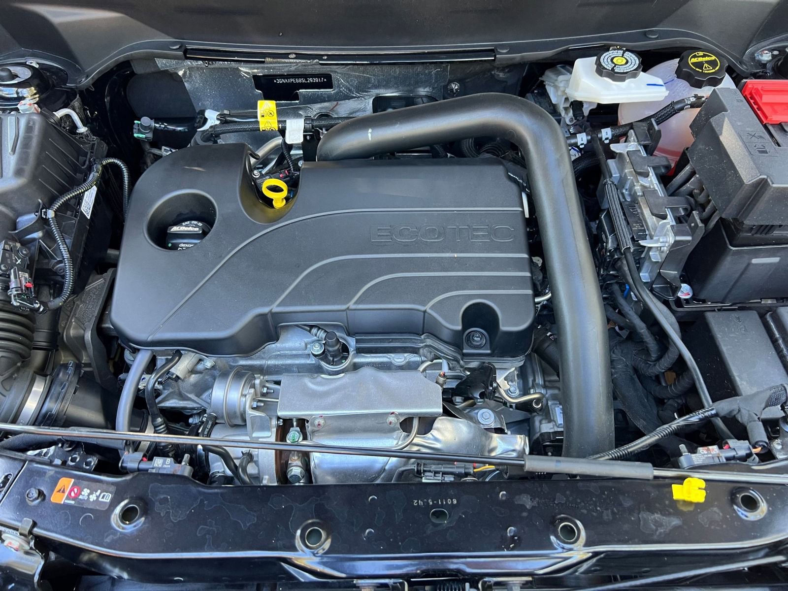 Thumbnail: 2025 Chevrolet Equinox - 25