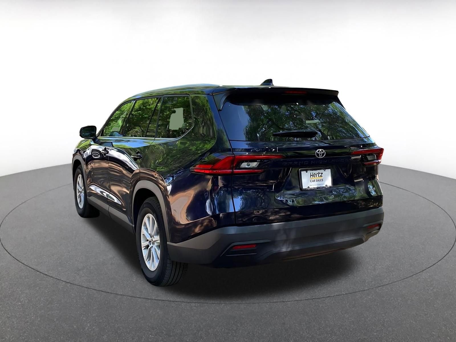 Thumbnail: 2025 Toyota Grand Highlander - 5