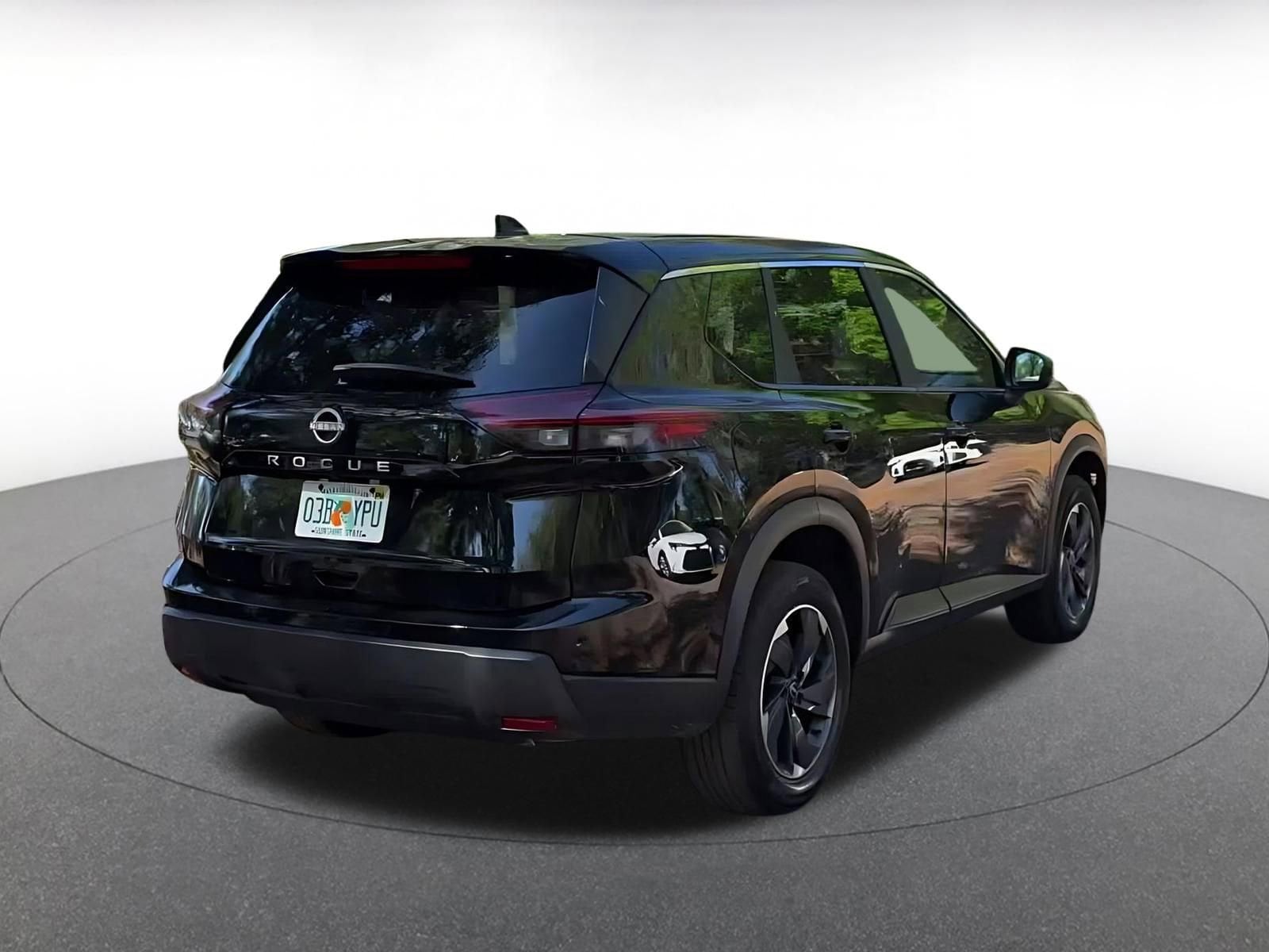 Thumbnail: 2025 Nissan Rogue - 15