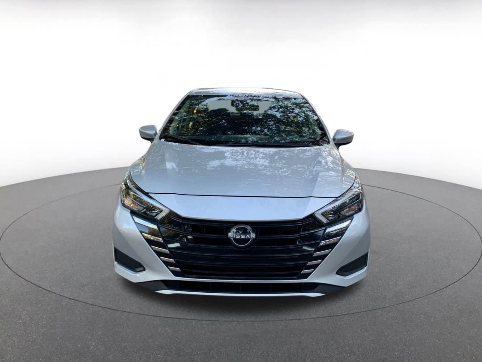 Thumbnail: 2025 Nissan Versa - 2